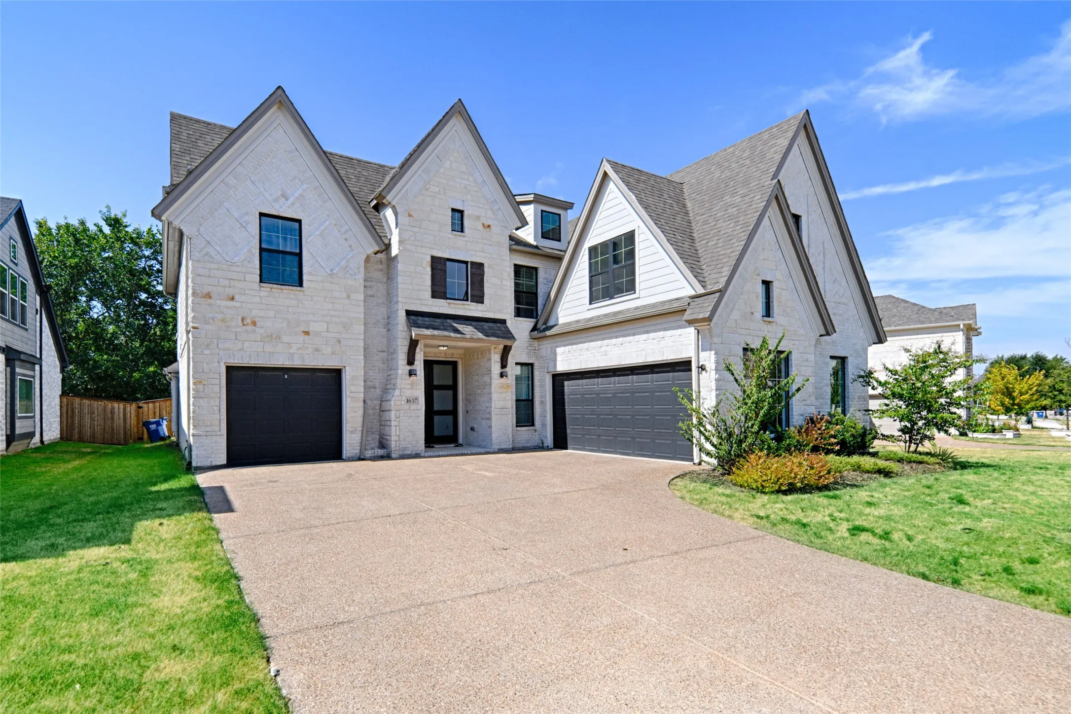 Single Family Residence For Rent in Collin County , 1637 Ranch House Road, Celina, Texas 75009, 6 Bedroom, 5 Bathroom, 3 Garage spaces, 3,611 Sqft, built in 2022, mls#21374140, Real Estate Agent in Celina, Homes For Rent in Collin county, Homes For Rent in Celina, Realtor in Celina Texas, Real Estate Brokerage Independent Realty Texas, Luminita Cordes Realtor