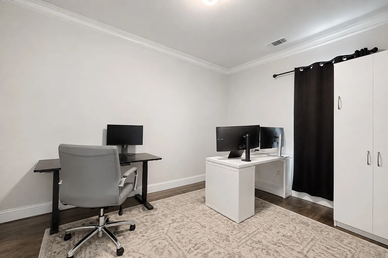 Single Family Residence For Rent in Collin County , 1637 Ranch House Road, Celina, Texas 75009, 6 Bedroom, 5 Bathroom, 3 Garage spaces, 3,611 Sqft, built in 2022, mls#21374140, Real Estate Agent in Celina, Homes For Rent in Collin county, Homes For Rent in Celina, Realtor in Celina Texas, Real Estate Brokerage Independent Realty Texas, Luminita Cordes Realtor