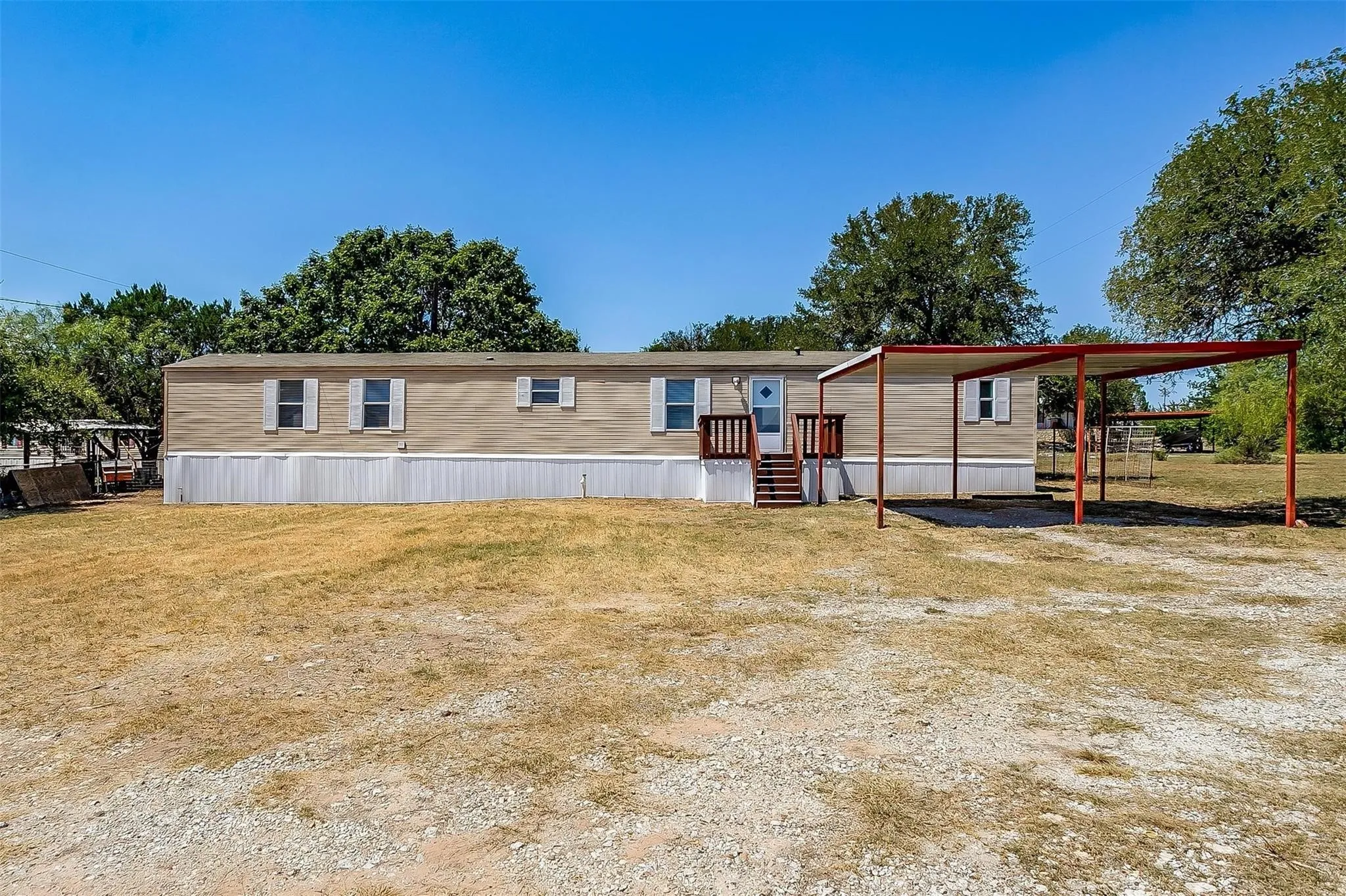 Mobile Home For Rent in Hood County , 3116 Hilltop Road, Granbury, Texas 76048, 3 Bedroom, 2 Bathroom, Garage spaces, 1,216 Sqft, built in 2000, mls#21374153, Real Estate Agent in Granbury, Homes For Rent in Hood county, Homes For Rent in Granbury, Realtor in Granbury Texas, Real Estate Brokerage Independent Realty Texas, Luminita Cordes Realtor