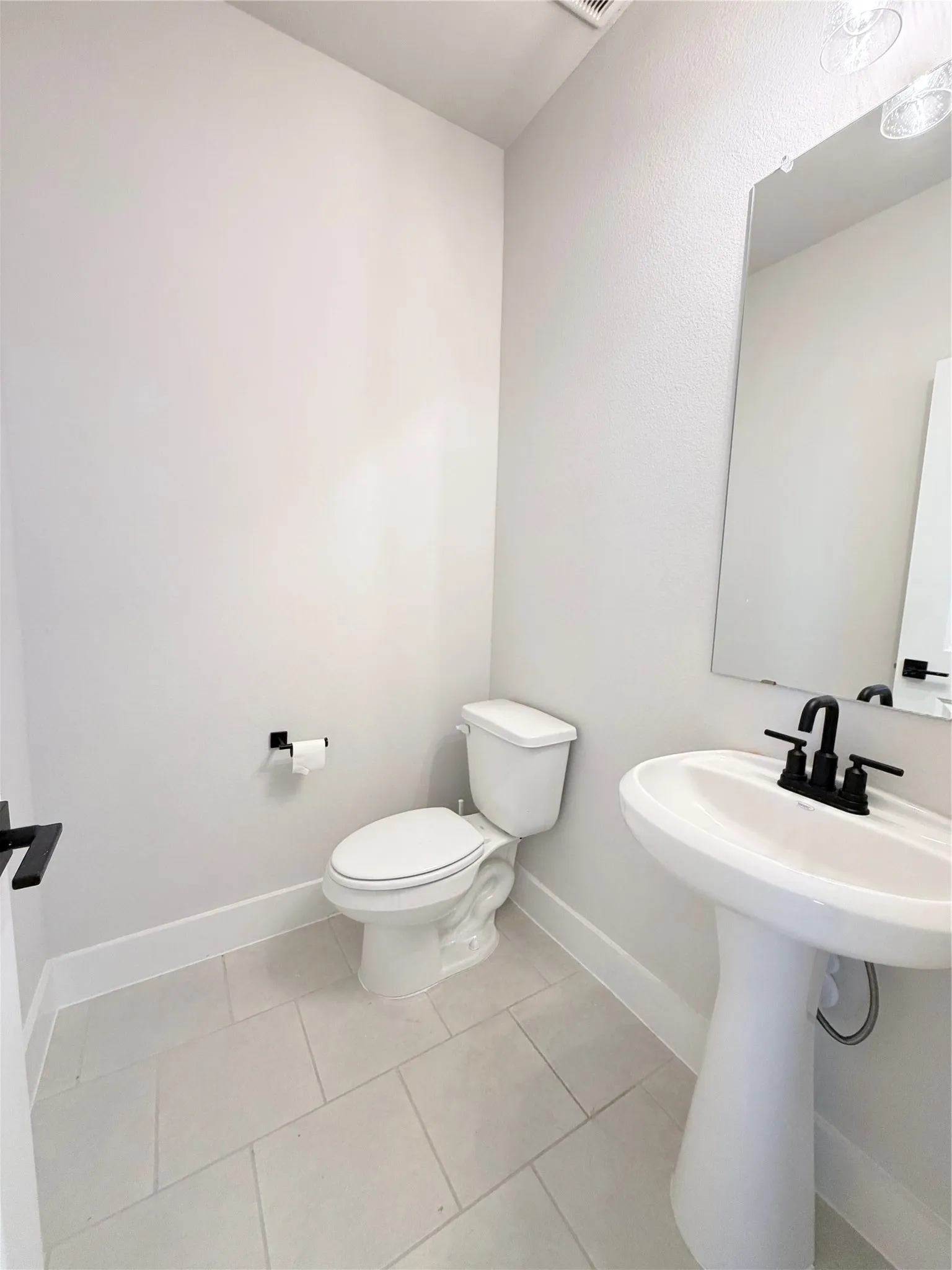 Single Family Residence For Rent in Rockwall County , 1707 Zachary Avenue, Wylie, Texas 75098, 3 Bedroom, 3 Bathroom, 2 Garage spaces, 1,891 Sqft, built in 2025, mls#21374169, Real Estate Agent in Wylie, Homes For Rent in Rockwall county, Homes For Rent in Wylie, Realtor in Wylie Texas, Real Estate Brokerage Independent Realty Texas, Luminita Cordes Realtor