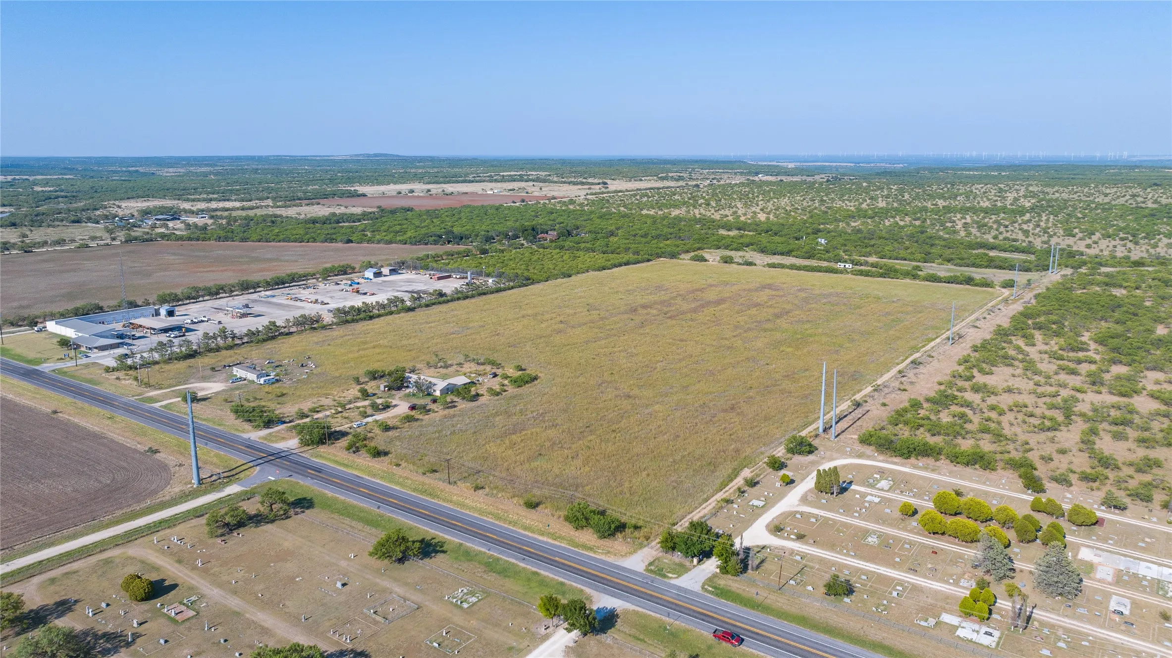 Mobile Home For Sale in Callahan County , 116 US Highway 283 N, Baird, Texas 79504, 3 Bedroom, 2 Bathroom, Garage spaces, 924 Sqft, built in 2021, mls#21374088, Real Estate Agent in Baird, Homes For Sale in Callahan county, Homes For Sale in Baird, Realtor in Baird Texas, Real Estate Brokerage Independent Realty Texas, Luminita Cordes Realtor