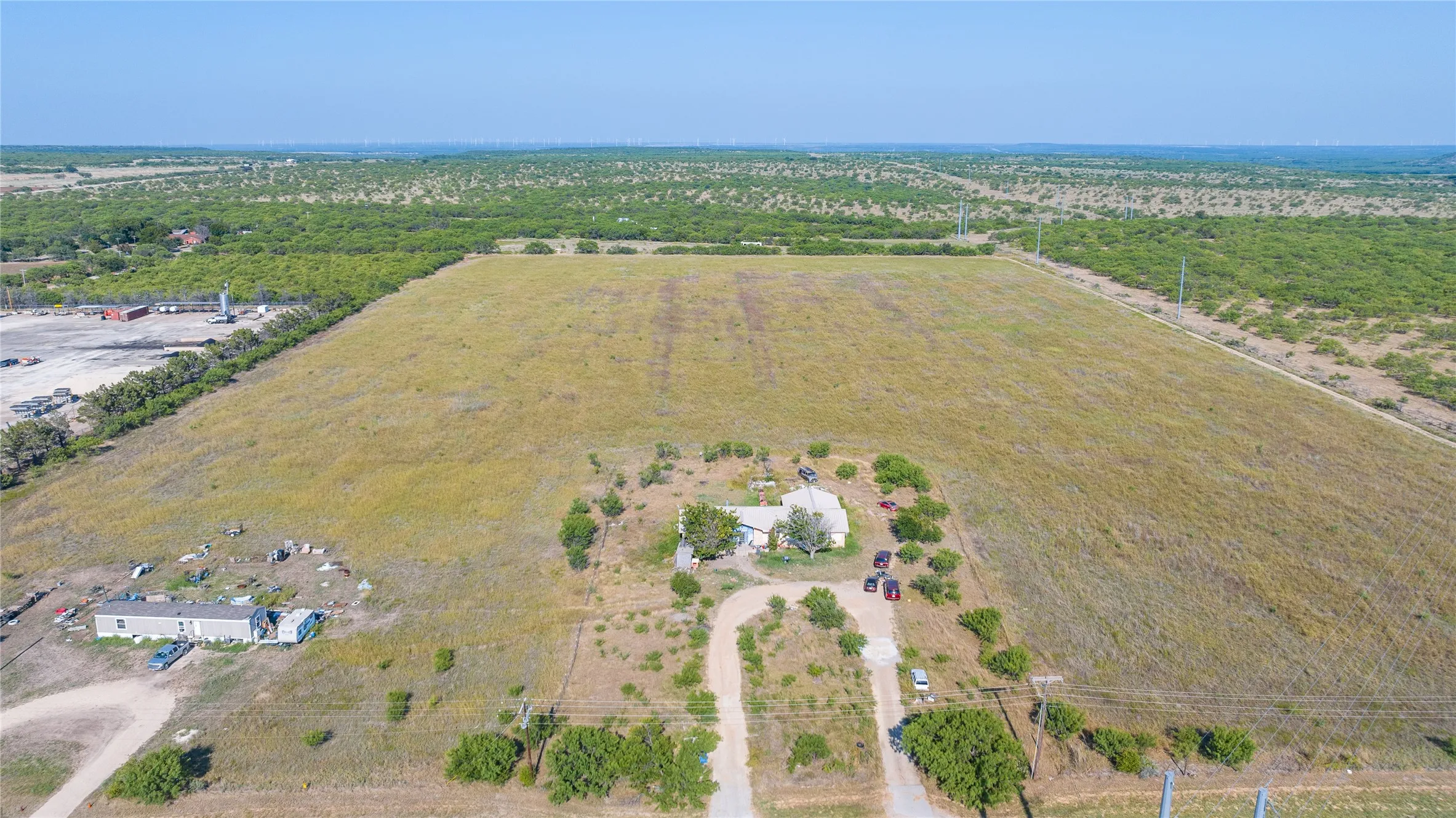 Mobile Home For Sale in Callahan County , 116 US Highway 283 N, Baird, Texas 79504, 3 Bedroom, 2 Bathroom, Garage spaces, 924 Sqft, built in 2021, mls#21374088, Real Estate Agent in Baird, Homes For Sale in Callahan county, Homes For Sale in Baird, Realtor in Baird Texas, Real Estate Brokerage Independent Realty Texas, Luminita Cordes Realtor