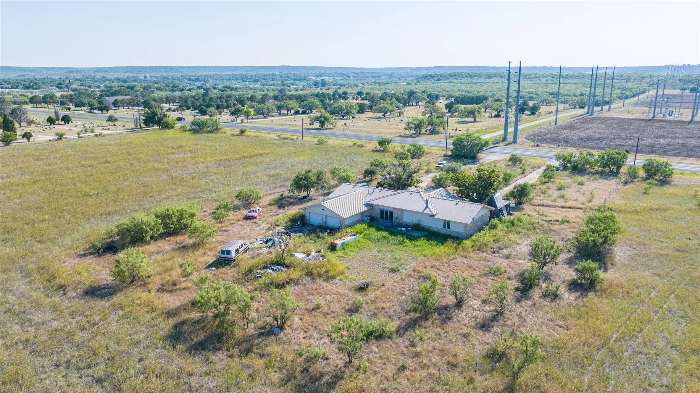 Mobile Home For Sale in Callahan County , 116 US Highway 283 N, Baird, Texas 79504, 3 Bedroom, 2 Bathroom, Garage spaces, 924 Sqft, built in 2021, mls#21374088, Real Estate Agent in Baird, Homes For Sale in Callahan county, Homes For Sale in Baird, Realtor in Baird Texas, Real Estate Brokerage Independent Realty Texas, Luminita Cordes Realtor
