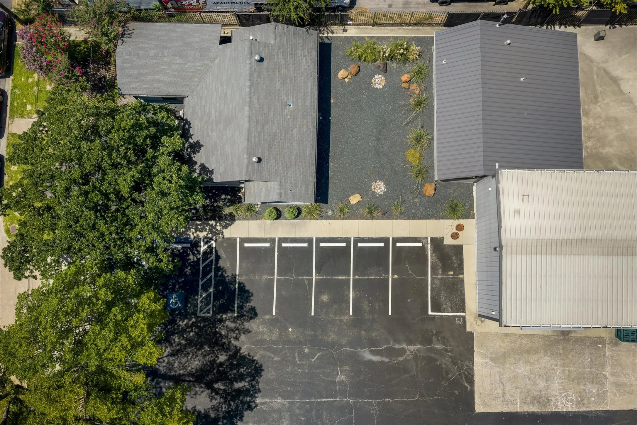 Industrial For Sale in Dallas County , 2655 Myrtle Springs Avenue, Dallas, Texas 75220, 0, 0, Garage spaces, 0 Sqft, built in 1985, mls#21365276, Real Estate Agent in Dallas, Homes For Sale in Dallas county, Homes For Sale in Dallas, Realtor in Dallas Texas, Real Estate Brokerage Independent Realty Texas, Luminita Cordes Realtor