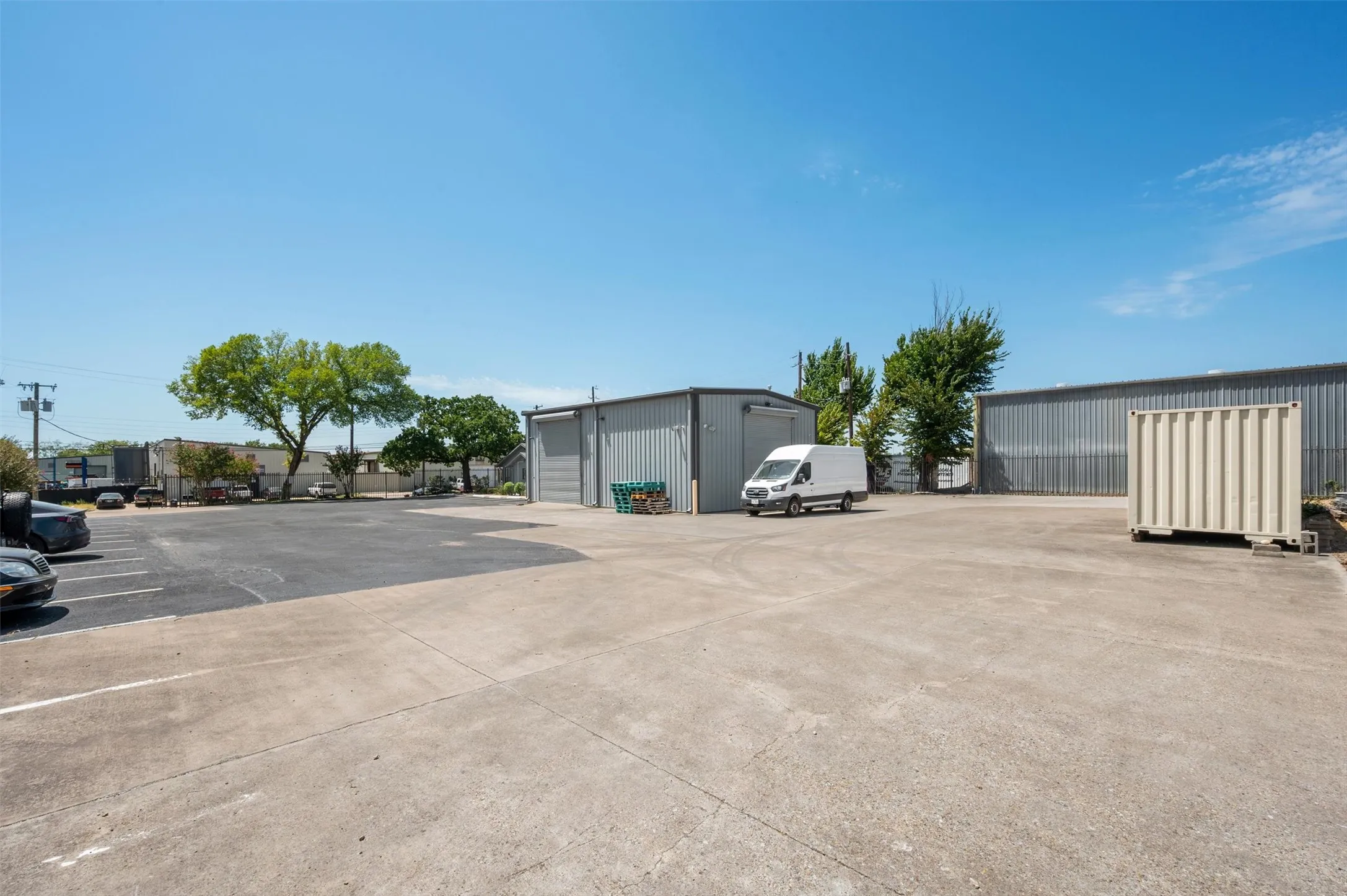 Industrial For Sale in Dallas County , 2655 Myrtle Springs Avenue, Dallas, Texas 75220, 0, 0, Garage spaces, 0 Sqft, built in 1985, mls#21365276, Real Estate Agent in Dallas, Homes For Sale in Dallas county, Homes For Sale in Dallas, Realtor in Dallas Texas, Real Estate Brokerage Independent Realty Texas, Luminita Cordes Realtor