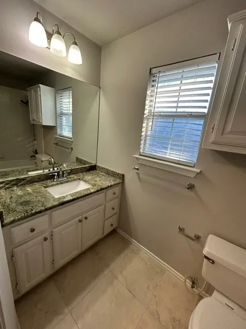 Single Family Residence For Rent in Denton County , 4108 1 Place Lane, Flower Mound, Texas 75028, 3 Bedroom, 3 Bathroom, 2 Garage spaces, 1,383 Sqft, built in 1995, mls#21374175, Real Estate Agent in Flower Mound, Homes For Rent in Denton county, Homes For Rent in Flower Mound, Realtor in Flower Mound Texas, Real Estate Brokerage Independent Realty Texas, Luminita Cordes Realtor