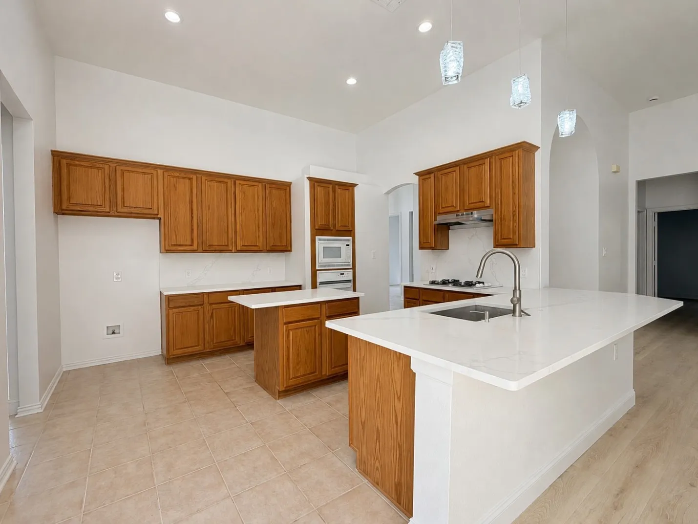 Single Family Residence For Rent in Collin County , 5401 Keating Court, Richardson, Texas 75082, 4 Bedroom, 3 Bathroom, 2 Garage spaces, 2,551 Sqft, built in 1997, mls#21370720, Real Estate Agent in Richardson, Homes For Rent in Collin county, Homes For Rent in Richardson, Realtor in Richardson Texas, Real Estate Brokerage Independent Realty Texas, Luminita Cordes Realtor