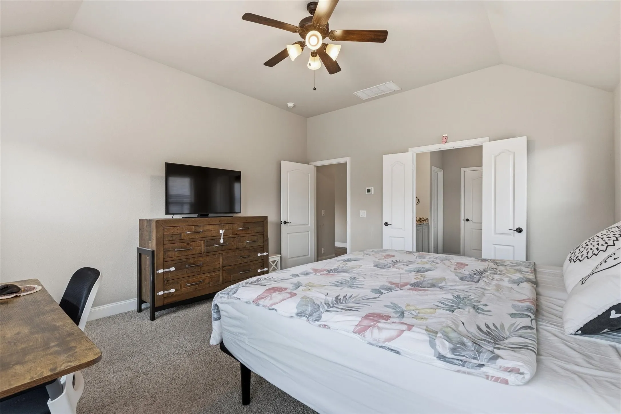 Single Family Residence For Sale in Collin County , 211 Nickolas Drive, Princeton, Texas 75407, 3 Bedroom, 2 Bathroom, 2 Garage spaces, 1,606 Sqft, built in 2021, mls#21372607, Real Estate Agent in Princeton, Homes For Sale in Collin county, Homes For Sale in Princeton, Realtor in Princeton Texas, Real Estate Brokerage Independent Realty Texas, Luminita Cordes Realtor