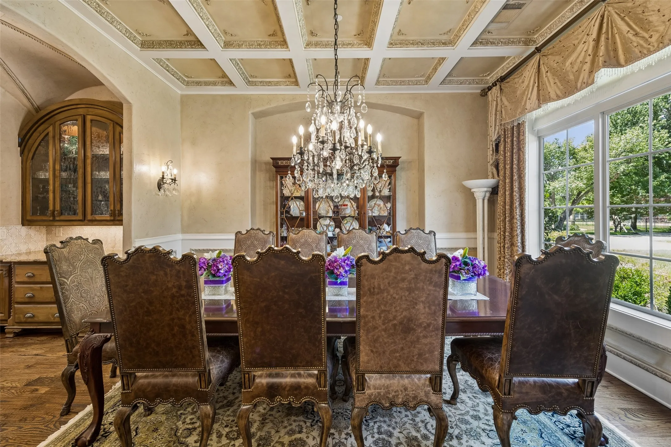 Single Family Residence For Sale in Tarrant County , 5105 Rose Street, Colleyville, Texas 76034, 4 Bedroom, 5 Bathroom, 4 Garage spaces, 6,055 Sqft, built in 2006, mls#21373894, Real Estate Agent in Colleyville, Homes For Sale in Tarrant county, Homes For Sale in Colleyville, Realtor in Colleyville Texas, Real Estate Brokerage Independent Realty Texas, Luminita Cordes Realtor
