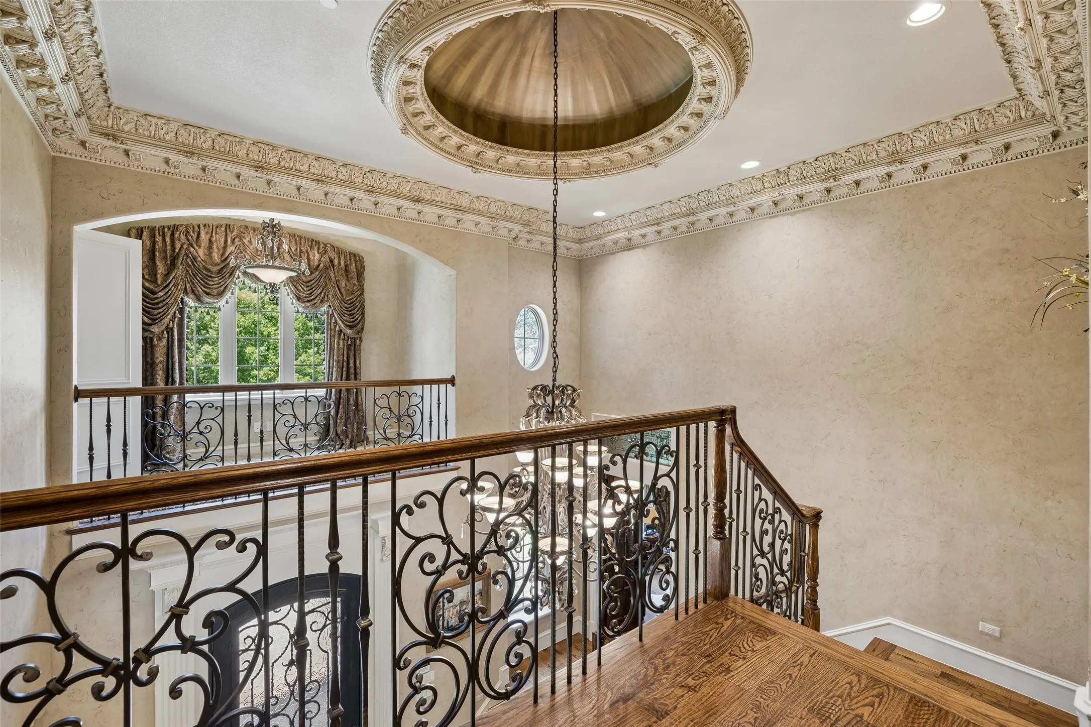 Single Family Residence For Sale in Tarrant County , 5105 Rose Street, Colleyville, Texas 76034, 4 Bedroom, 5 Bathroom, 4 Garage spaces, 6,055 Sqft, built in 2006, mls#21373894, Real Estate Agent in Colleyville, Homes For Sale in Tarrant county, Homes For Sale in Colleyville, Realtor in Colleyville Texas, Real Estate Brokerage Independent Realty Texas, Luminita Cordes Realtor