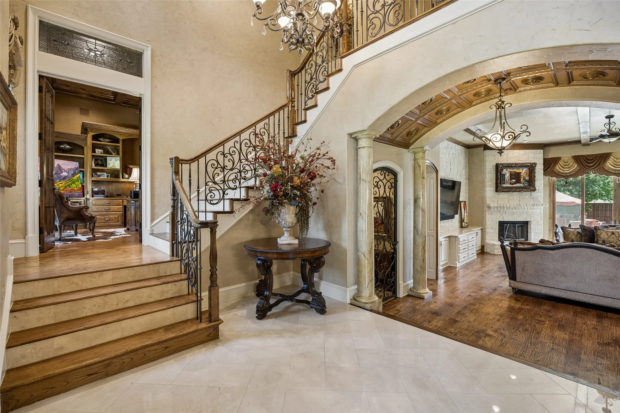 Single Family Residence For Sale in Tarrant County , 5105 Rose Street, Colleyville, Texas 76034, 4 Bedroom, 5 Bathroom, 4 Garage spaces, 6,055 Sqft, built in 2006, mls#21373894, Real Estate Agent in Colleyville, Homes For Sale in Tarrant county, Homes For Sale in Colleyville, Realtor in Colleyville Texas, Real Estate Brokerage Independent Realty Texas, Luminita Cordes Realtor
