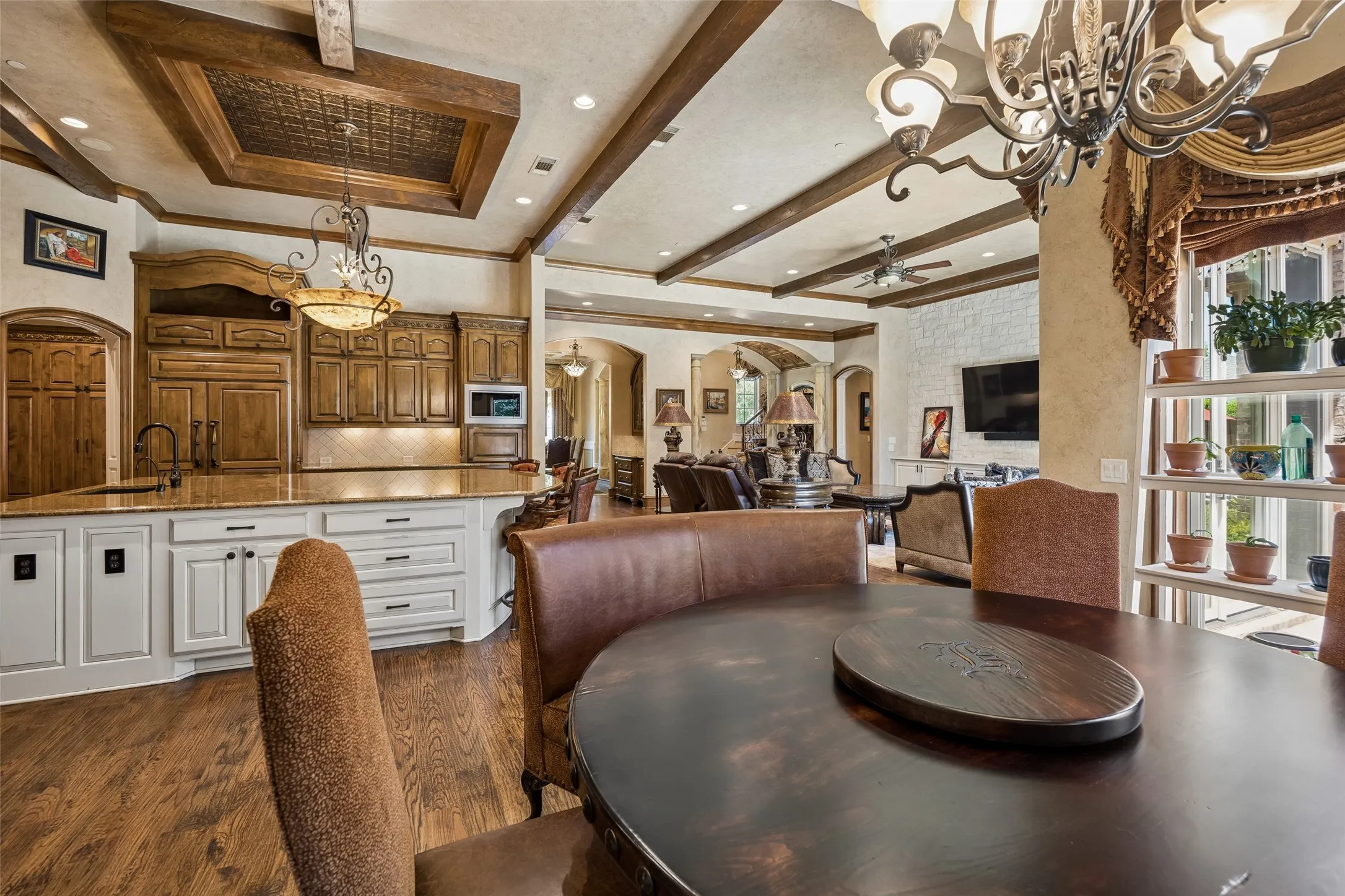 Single Family Residence For Sale in Tarrant County , 5105 Rose Street, Colleyville, Texas 76034, 4 Bedroom, 5 Bathroom, 4 Garage spaces, 6,055 Sqft, built in 2006, mls#21373894, Real Estate Agent in Colleyville, Homes For Sale in Tarrant county, Homes For Sale in Colleyville, Realtor in Colleyville Texas, Real Estate Brokerage Independent Realty Texas, Luminita Cordes Realtor