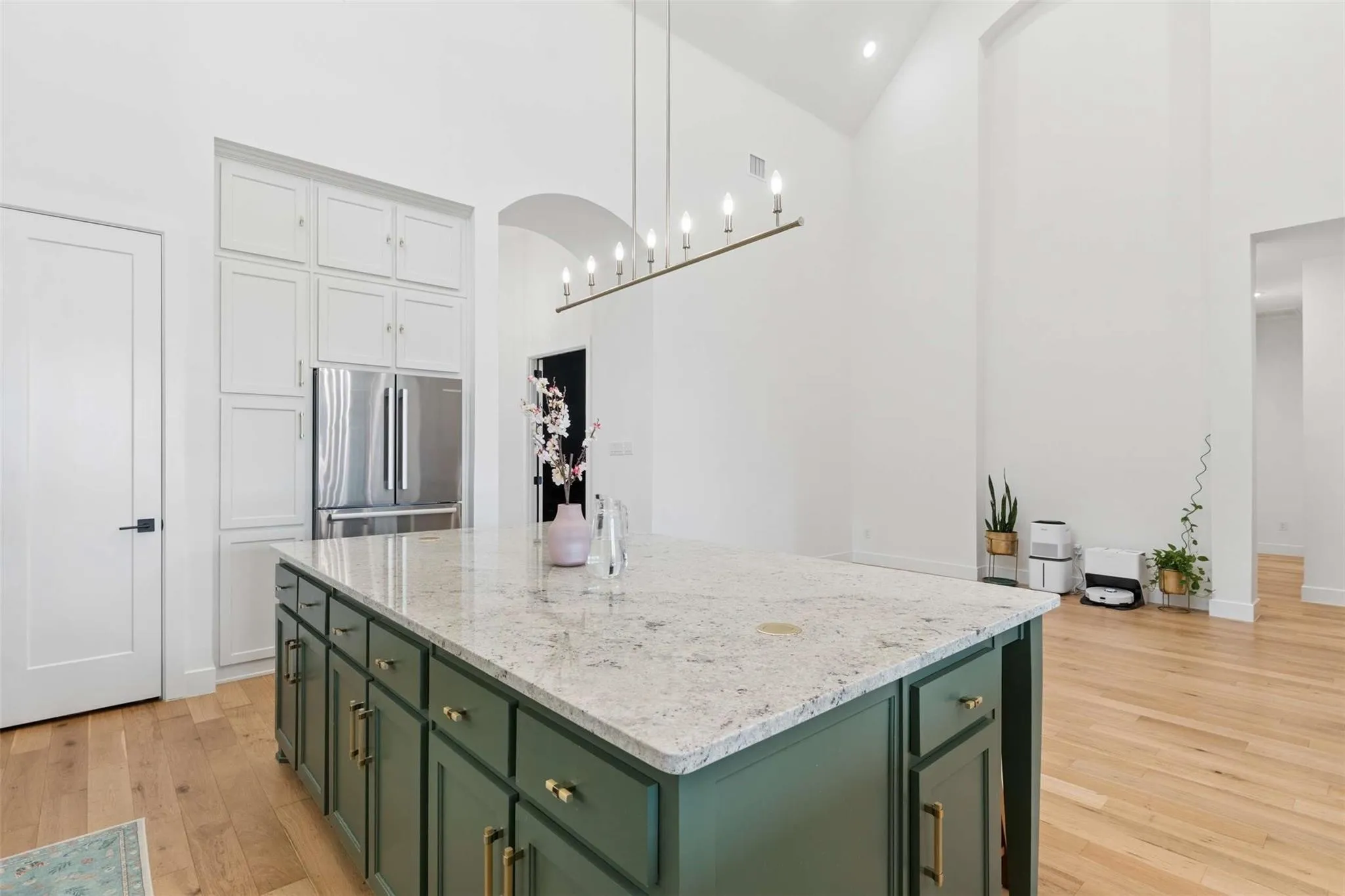 Single Family Residence For Rent in Rockwall County , 1939 Apple Tree Drive, Rockwall, Texas 75087, 4 Bedroom, 5 Bathroom, 3 Garage spaces, 3,033 Sqft, built in 2024, mls#21374193, Real Estate Agent in Rockwall, Homes For Rent in Rockwall county, Homes For Rent in Rockwall, Realtor in Rockwall Texas, Real Estate Brokerage Independent Realty Texas, Luminita Cordes Realtor