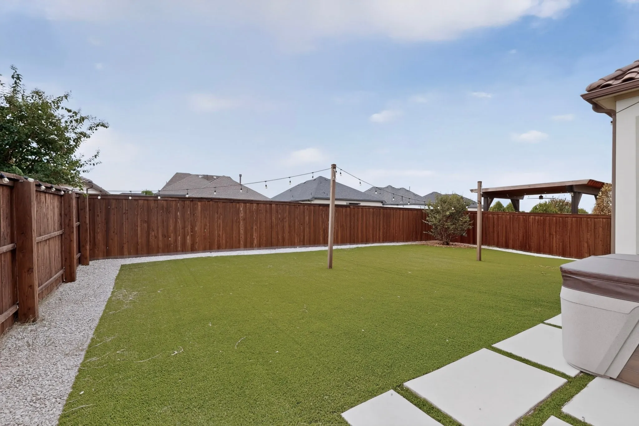 Single Family Residence For Rent in Collin County , 855 Emporio drive, Allen, Texas 75013, 4 Bedroom, 5 Bathroom, 2 Garage spaces, 3,527 Sqft, built in 2021, mls#21370099, Real Estate Agent in Allen, Homes For Rent in Collin county, Homes For Rent in Allen, Realtor in Allen Texas, Real Estate Brokerage Independent Realty Texas, Luminita Cordes Realtor