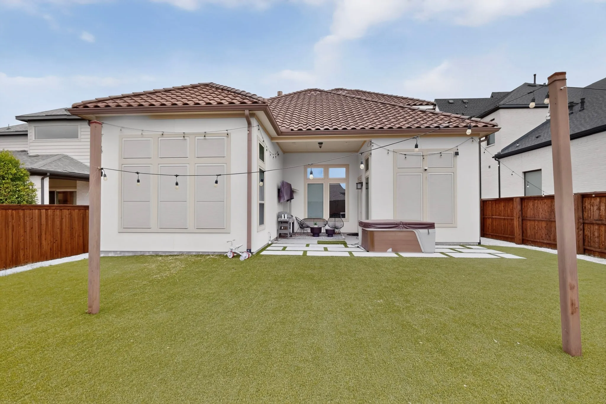 Single Family Residence For Rent in Collin County , 855 Emporio drive, Allen, Texas 75013, 4 Bedroom, 5 Bathroom, 2 Garage spaces, 3,527 Sqft, built in 2021, mls#21370099, Real Estate Agent in Allen, Homes For Rent in Collin county, Homes For Rent in Allen, Realtor in Allen Texas, Real Estate Brokerage Independent Realty Texas, Luminita Cordes Realtor