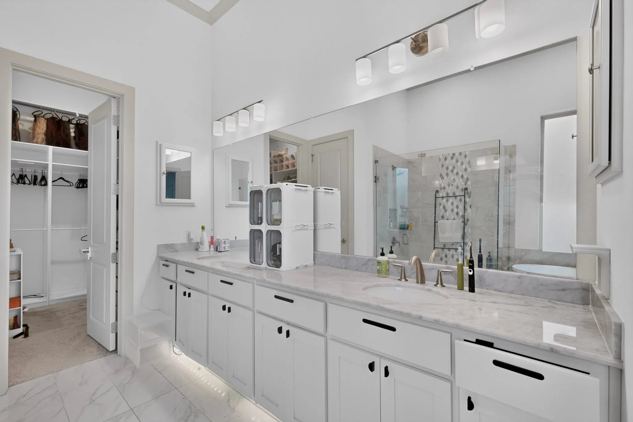 Single Family Residence For Rent in Collin County , 855 Emporio drive, Allen, Texas 75013, 4 Bedroom, 5 Bathroom, 2 Garage spaces, 3,527 Sqft, built in 2021, mls#21370099, Real Estate Agent in Allen, Homes For Rent in Collin county, Homes For Rent in Allen, Realtor in Allen Texas, Real Estate Brokerage Independent Realty Texas, Luminita Cordes Realtor