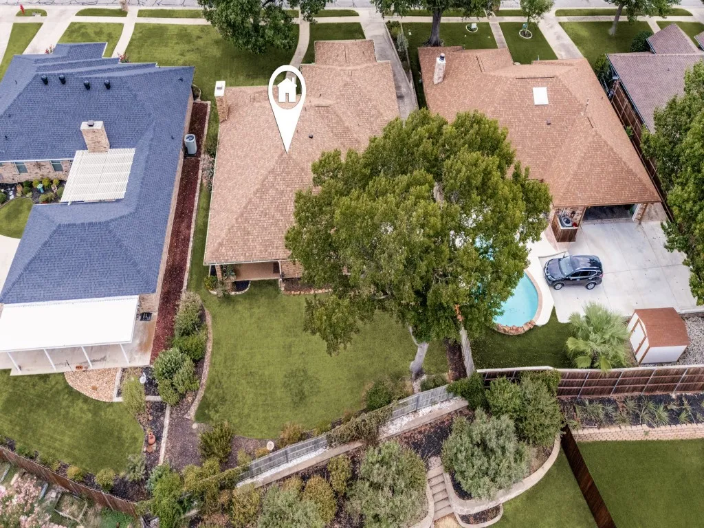Great overall view of this property but please know the grass has been enhanced to be dark green.