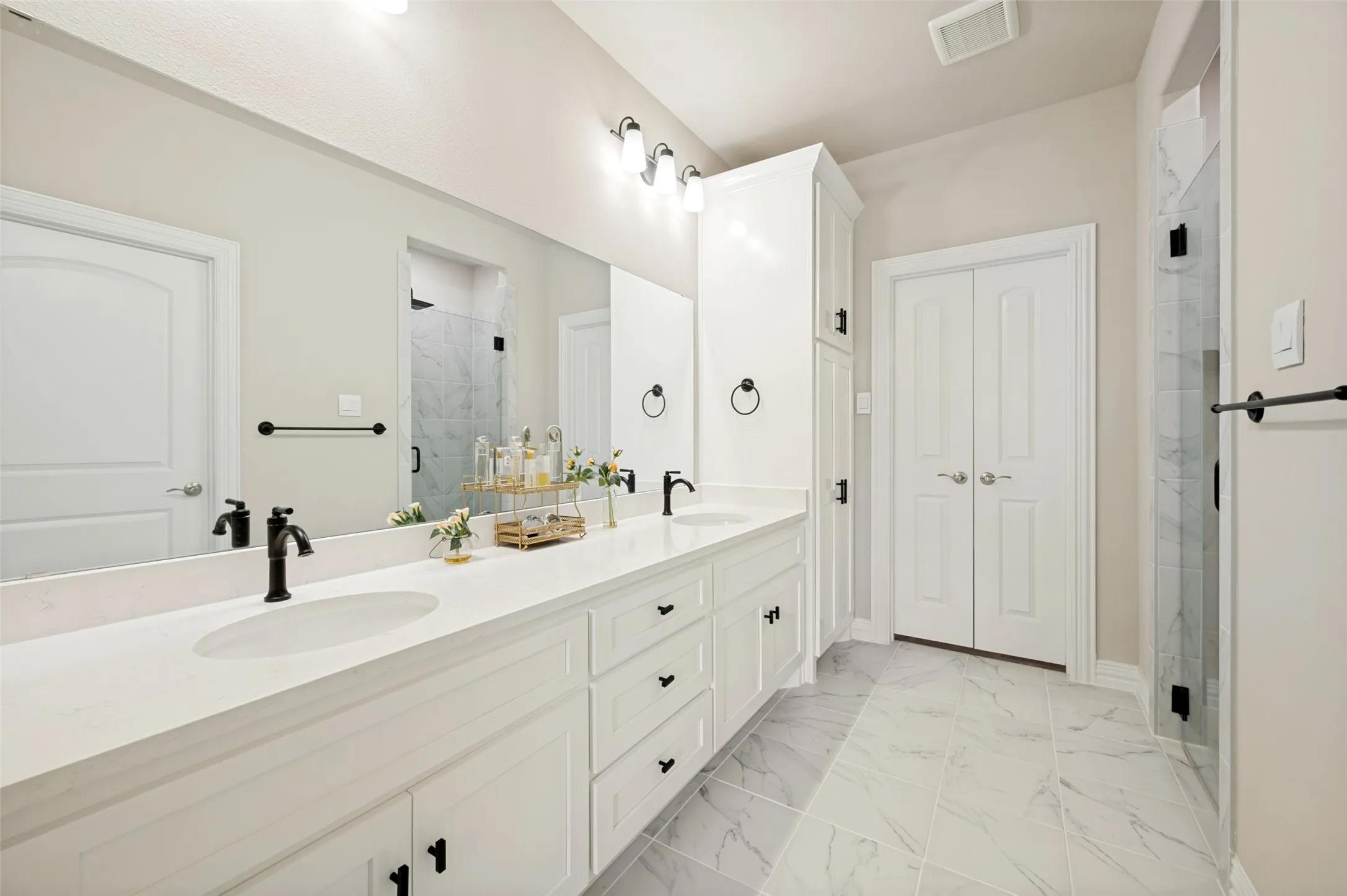 Single Family Residence For Sale in Collin County , 4300 Carrera Drive, Prosper, Texas 75078, 2 Bedroom, 2 Bathroom, 2 Garage spaces, 1,641 Sqft, built in 2024, mls#21373854, Real Estate Agent in Prosper, Homes For Sale in Collin county, Homes For Sale in Prosper, Realtor in Prosper Texas, Real Estate Brokerage Independent Realty Texas, Luminita Cordes Realtor