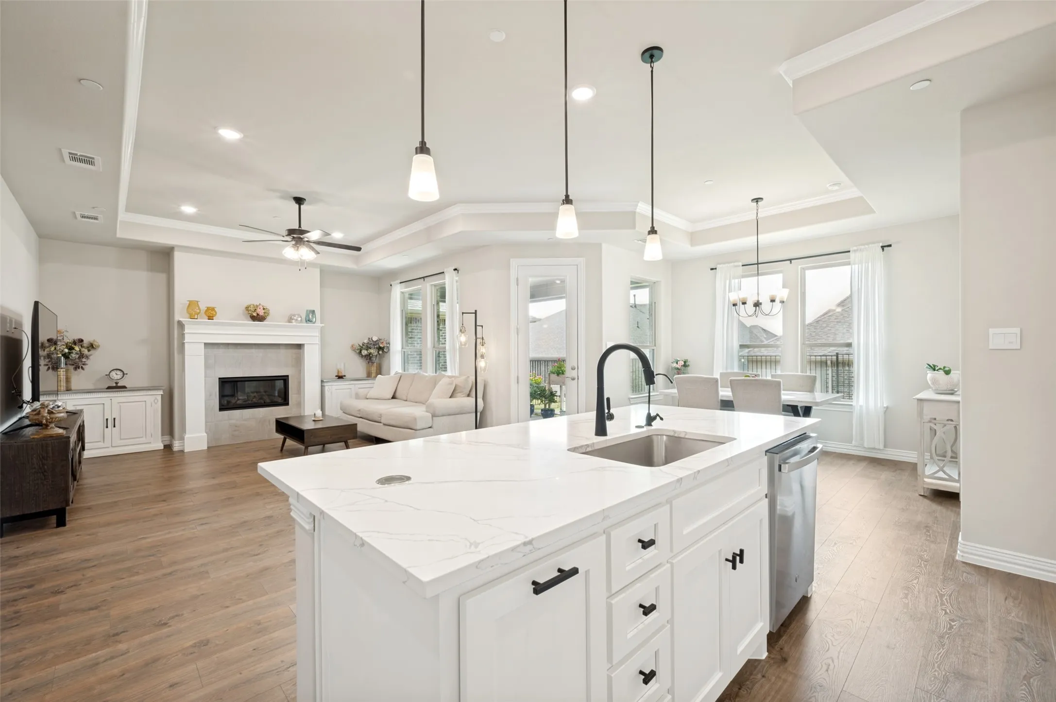 Single Family Residence For Sale in Collin County , 4300 Carrera Drive, Prosper, Texas 75078, 2 Bedroom, 2 Bathroom, 2 Garage spaces, 1,641 Sqft, built in 2024, mls#21373854, Real Estate Agent in Prosper, Homes For Sale in Collin county, Homes For Sale in Prosper, Realtor in Prosper Texas, Real Estate Brokerage Independent Realty Texas, Luminita Cordes Realtor