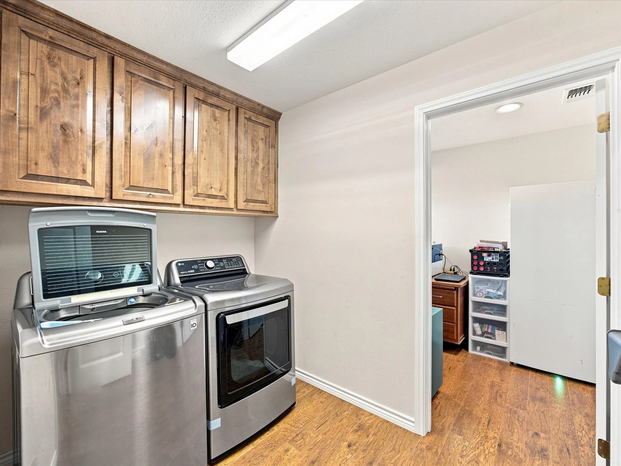 Single Family Residence For Sale in Young County , 584 HWY 16 N, Graham, Texas 76450, 3 Bedroom, 2 Bathroom, Garage spaces, 1,856 Sqft, built in 1965, mls#21370748, Real Estate Agent in Graham, Homes For Sale in Young county, Homes For Sale in Graham, Realtor in Graham Texas, Real Estate Brokerage Independent Realty Texas, Luminita Cordes Realtor