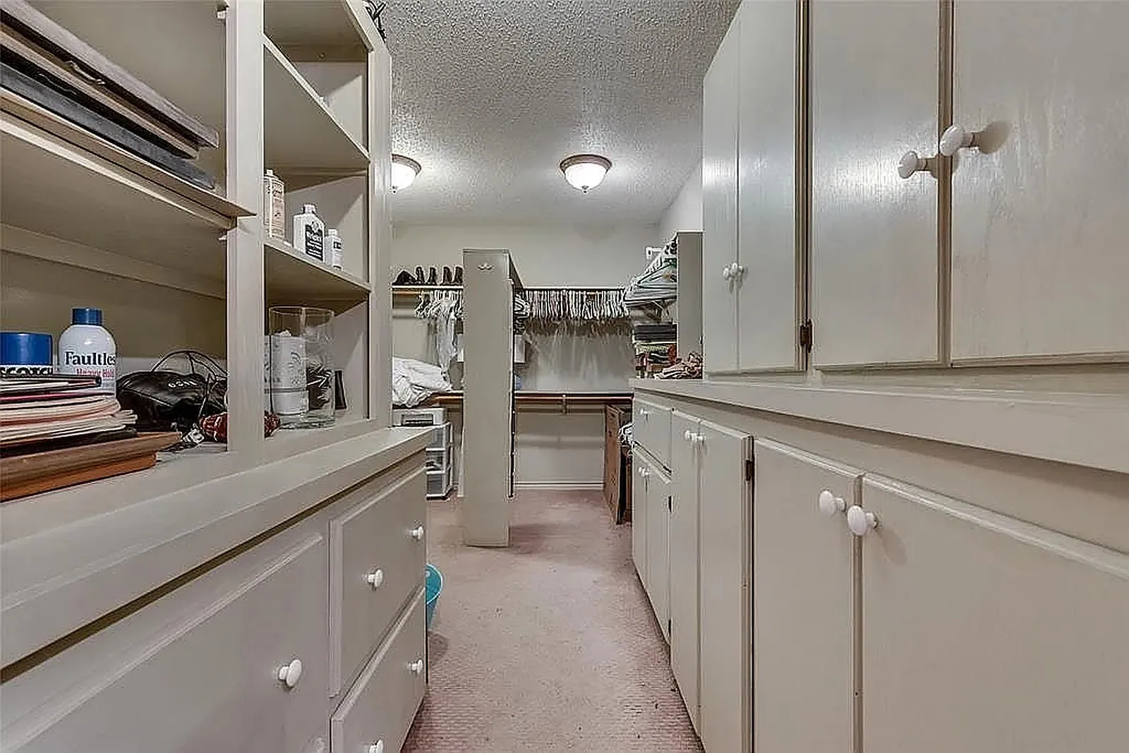 Single Family Residence For Sale in Freestone County , 740 W FM 27, Streetman, Texas 75859, 3 Bedroom, 3 Bathroom, Garage spaces, 3,102 Sqft, built in 1980, mls#21374181, Real Estate Agent in Streetman, Homes For Sale in Freestone county, Homes For Sale in Streetman, Realtor in Streetman Texas, Real Estate Brokerage Independent Realty Texas, Luminita Cordes Realtor