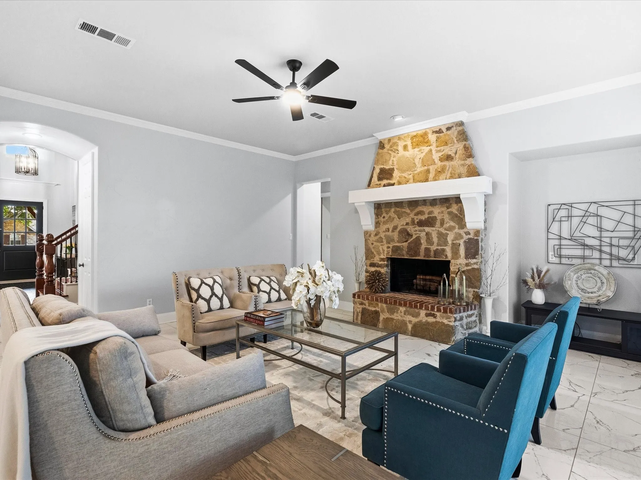 Single Family Residence For Sale in Denton County , 4332 Milsop Drive, Carrollton, Texas 75010, 4 Bedroom, 5 Bathroom, 3 Garage spaces, 3,999 Sqft, built in 2001, mls#21374178, Real Estate Agent in Carrollton, Homes For Sale in Denton county, Homes For Sale in Carrollton, Realtor in Carrollton Texas, Real Estate Brokerage Independent Realty Texas, Luminita Cordes Realtor