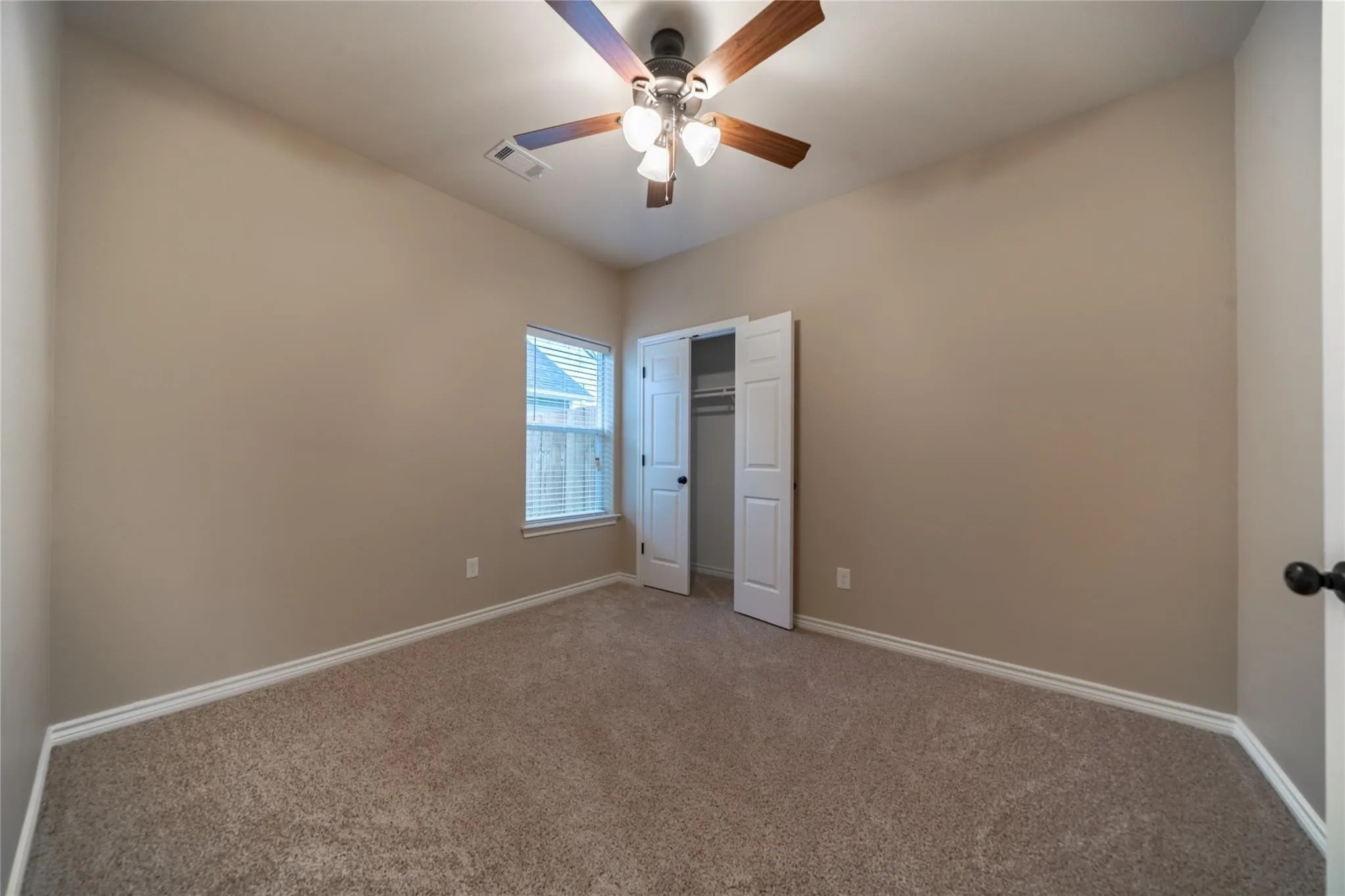 Single Family Residence For Rent in Grayson County , 1030 W Gandy, Denison, Texas 75020, 3 Bedroom, 2 Bathroom, Garage spaces, 1,277 Sqft, built in 2018, mls#21374255, Real Estate Agent in Denison, Homes For Rent in Grayson county, Homes For Rent in Denison, Realtor in Denison Texas, Real Estate Brokerage Independent Realty Texas, Luminita Cordes Realtor
