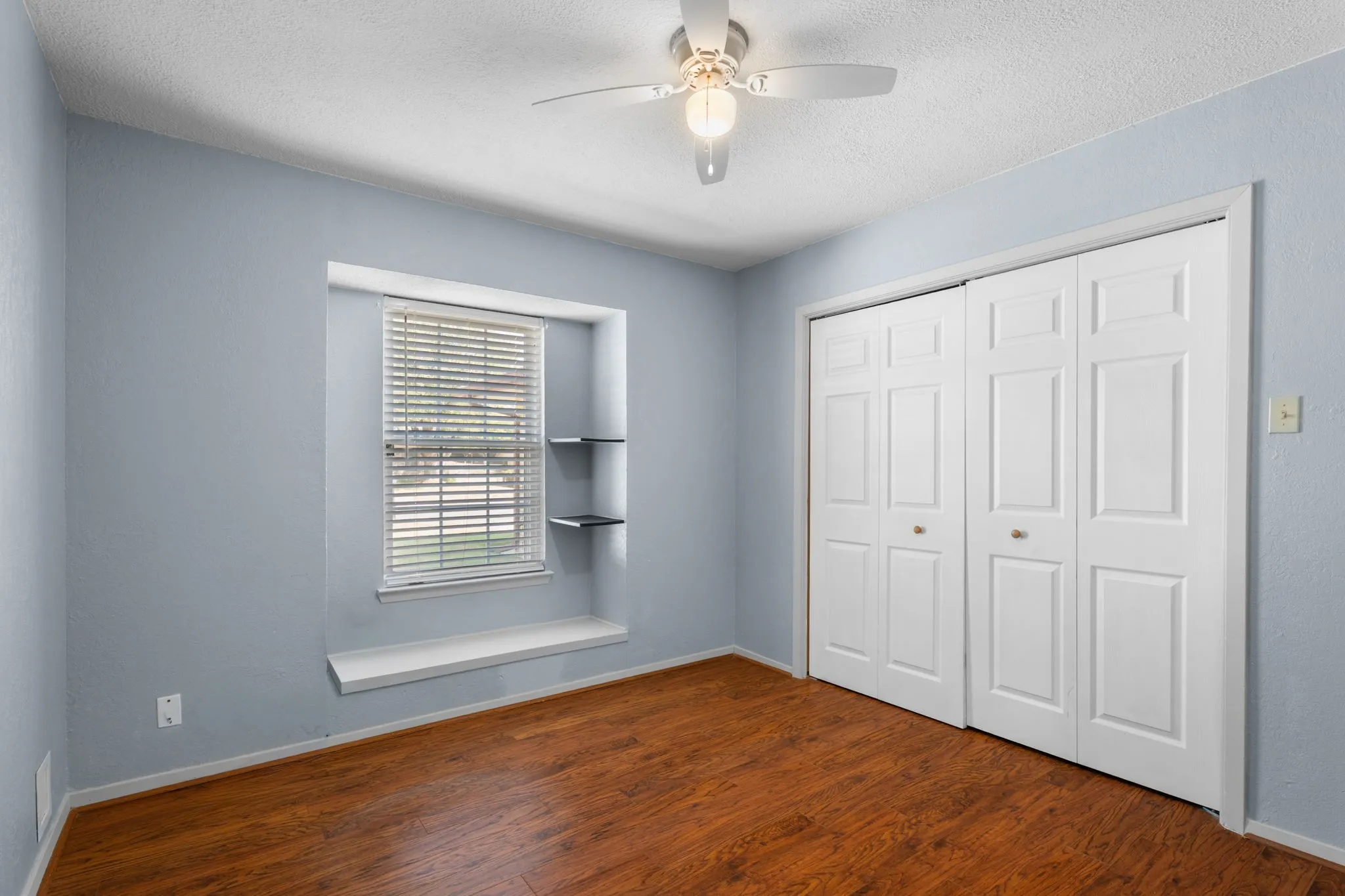 Single Family Residence For Sale in Mc Lennan County , 605 Angel Fire Drive, Hewitt, Texas 76643, 3 Bedroom, 2 Bathroom, 2 Garage spaces, 1,741 Sqft, built in 1983, mls#21373840, Real Estate Agent in Hewitt, Homes For Sale in Mc Lennan county, Homes For Sale in Hewitt, Realtor in Hewitt Texas, Real Estate Brokerage Independent Realty Texas, Luminita Cordes Realtor