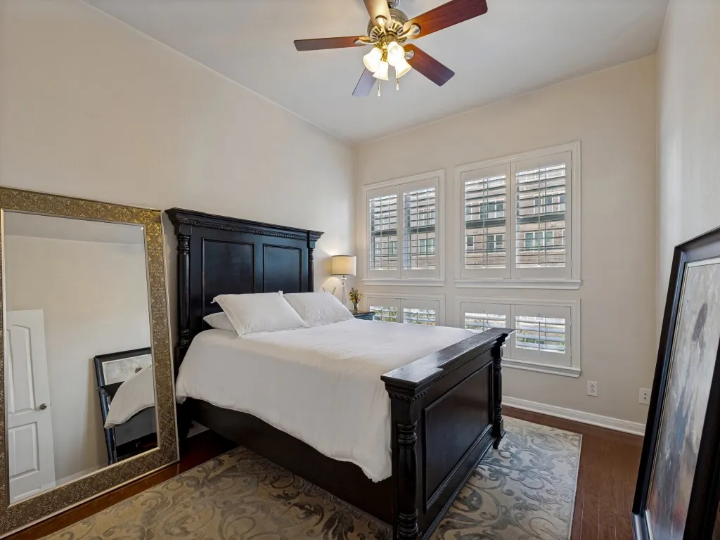 Condominium For Sale in Dallas County , 3225 Turtle Creek Boulevard 318, Dallas, Texas 75219, 1 Bedroom, 1 Bathroom, 2 Garage spaces, 834 Sqft, built in 1998, mls#21374192, Real Estate Agent in Dallas, Homes For Sale in Dallas county, Homes For Sale in Dallas, Realtor in Dallas Texas, Real Estate Brokerage Independent Realty Texas, Luminita Cordes Realtor