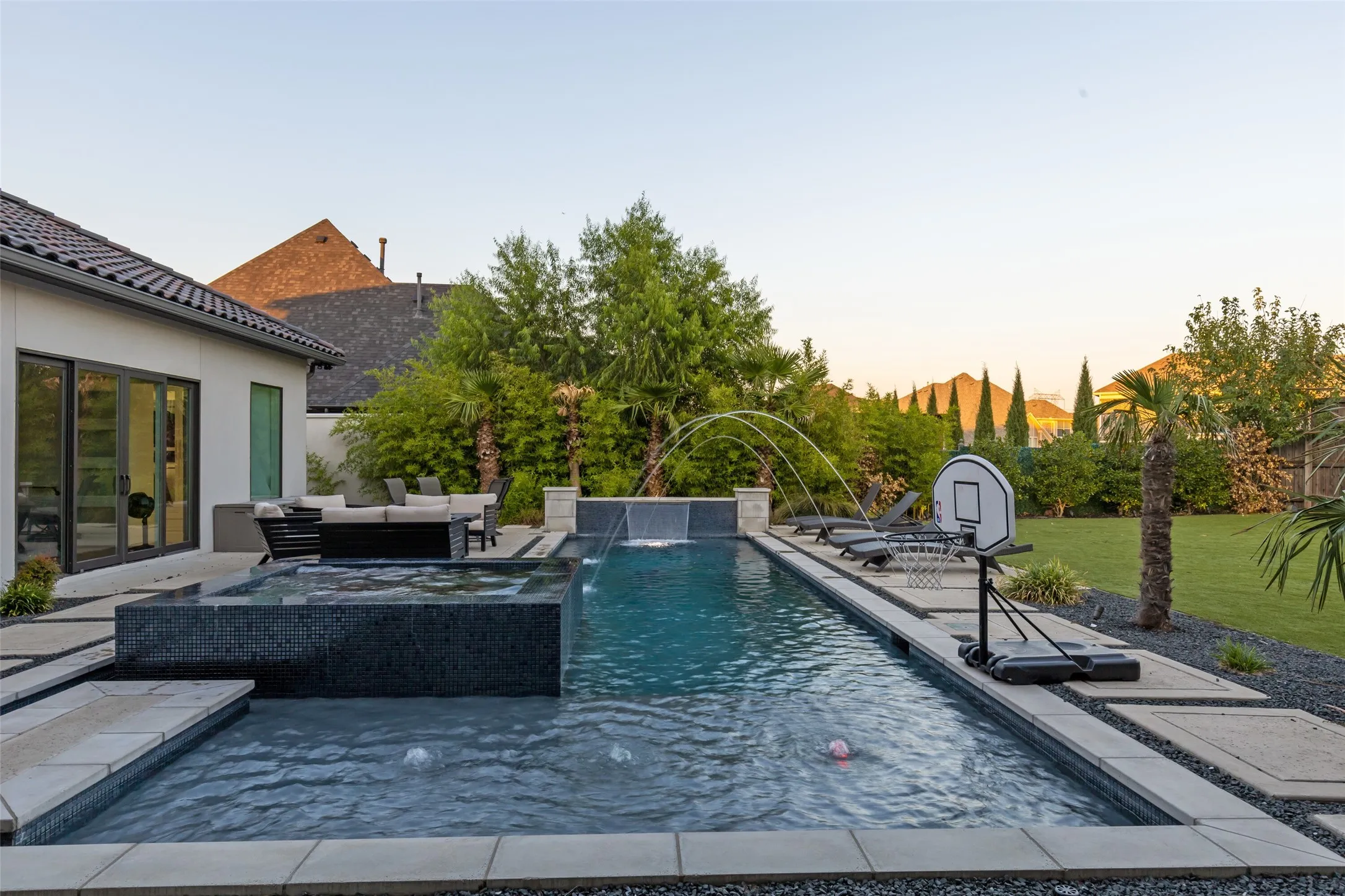 Single Family Residence For Sale in Denton County , 2127 Courtland Drive, Frisco, Texas 75034, 5 Bedroom, 7 Bathroom, 4 Garage spaces, 5,674 Sqft, built in 2016, mls#21369954, Real Estate Agent in Frisco, Homes For Sale in Denton county, Homes For Sale in Frisco, Realtor in Frisco Texas, Real Estate Brokerage Independent Realty Texas, Luminita Cordes Realtor
