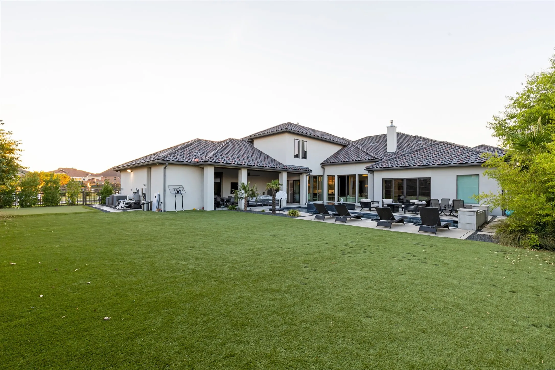 Single Family Residence For Sale in Denton County , 2127 Courtland Drive, Frisco, Texas 75034, 5 Bedroom, 7 Bathroom, 4 Garage spaces, 5,674 Sqft, built in 2016, mls#21369954, Real Estate Agent in Frisco, Homes For Sale in Denton county, Homes For Sale in Frisco, Realtor in Frisco Texas, Real Estate Brokerage Independent Realty Texas, Luminita Cordes Realtor