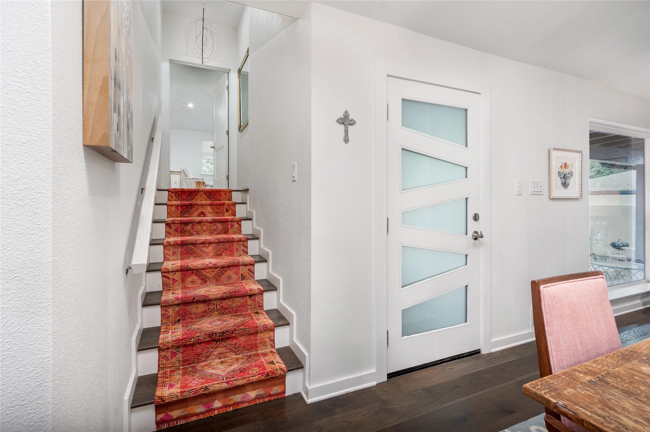 Single Family Residence For Sale in Dallas County , 8242 San Cristobal Drive, Dallas, Texas 75218, 4 Bedroom, 4 Bathroom, 2 Garage spaces, 2,768 Sqft, built in 1969, mls#21374292, Real Estate Agent in Dallas, Homes For Sale in Dallas county, Homes For Sale in Dallas, Realtor in Dallas Texas, Real Estate Brokerage Independent Realty Texas, Luminita Cordes Realtor