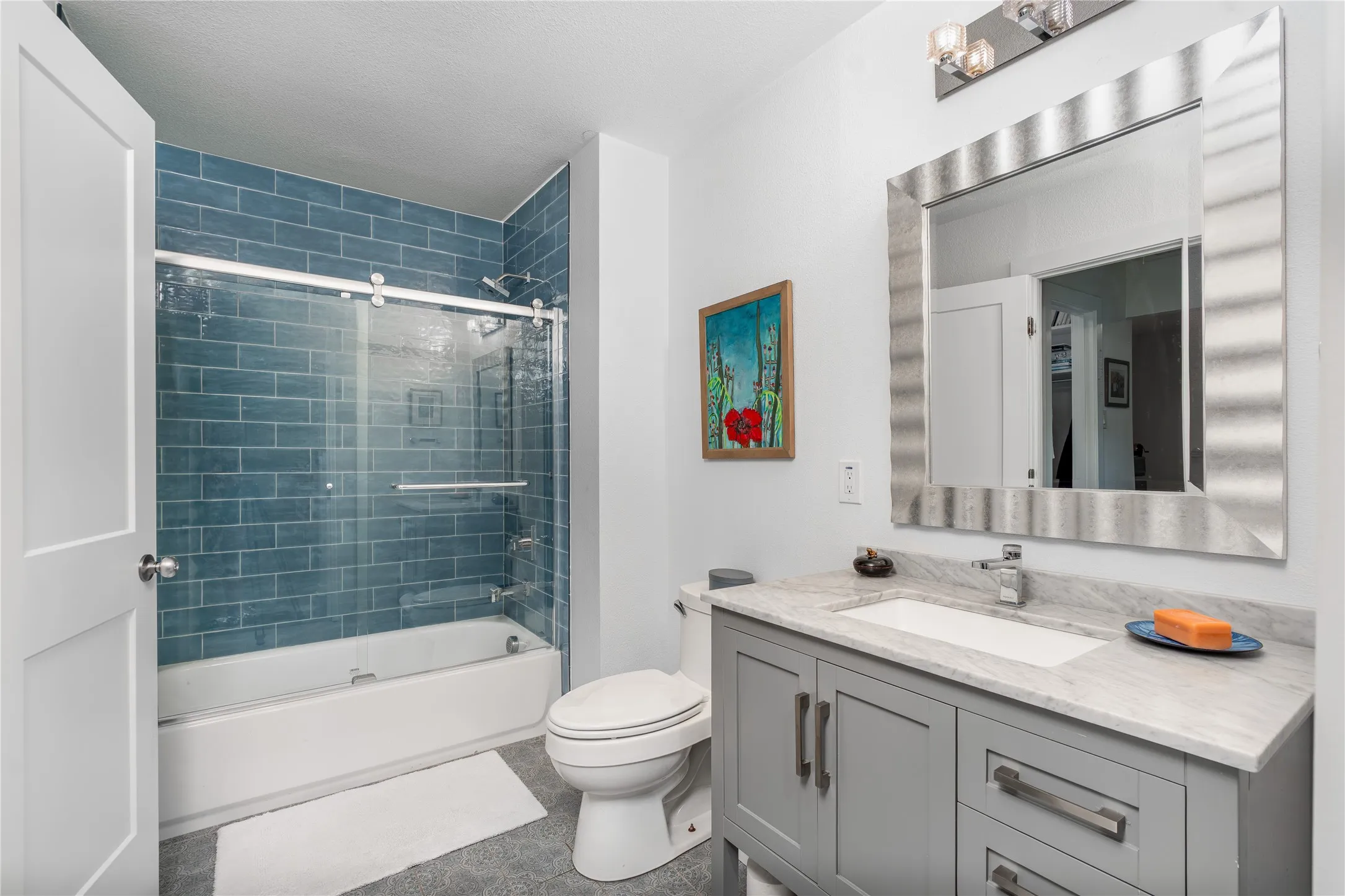 Single Family Residence For Sale in Dallas County , 8242 San Cristobal Drive, Dallas, Texas 75218, 4 Bedroom, 4 Bathroom, 2 Garage spaces, 2,768 Sqft, built in 1969, mls#21374292, Real Estate Agent in Dallas, Homes For Sale in Dallas county, Homes For Sale in Dallas, Realtor in Dallas Texas, Real Estate Brokerage Independent Realty Texas, Luminita Cordes Realtor