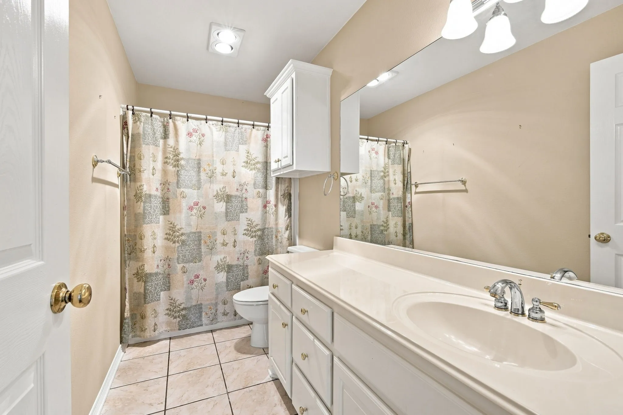 Single Family Residence For Sale in Dallas County , 925 Cresthill Drive 37B, Cedar Hill, Texas 75104, 2 Bedroom, 2 Bathroom, 2 Garage spaces, 1,239 Sqft, built in 2004, mls#21358719, Real Estate Agent in Cedar Hill, Homes For Sale in Dallas county, Homes For Sale in Cedar Hill, Realtor in Cedar Hill Texas, Real Estate Brokerage Independent Realty Texas, Luminita Cordes Realtor