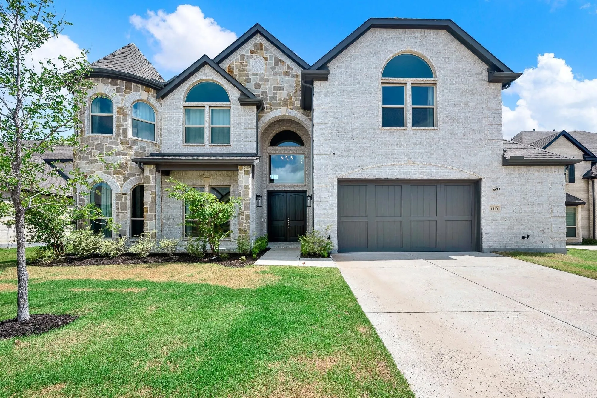 Single Family Residence For Sale in Collin County , 1110 Columbus Lane, Prosper, Texas 75078, 6 Bedroom, 4 Bathroom, 2 Garage spaces, 4,648 Sqft, built in 2022, mls#21359777, Real Estate Agent in Prosper, Homes For Sale in Collin county, Homes For Sale in Prosper, Realtor in Prosper Texas, Real Estate Brokerage Independent Realty Texas, Luminita Cordes Realtor