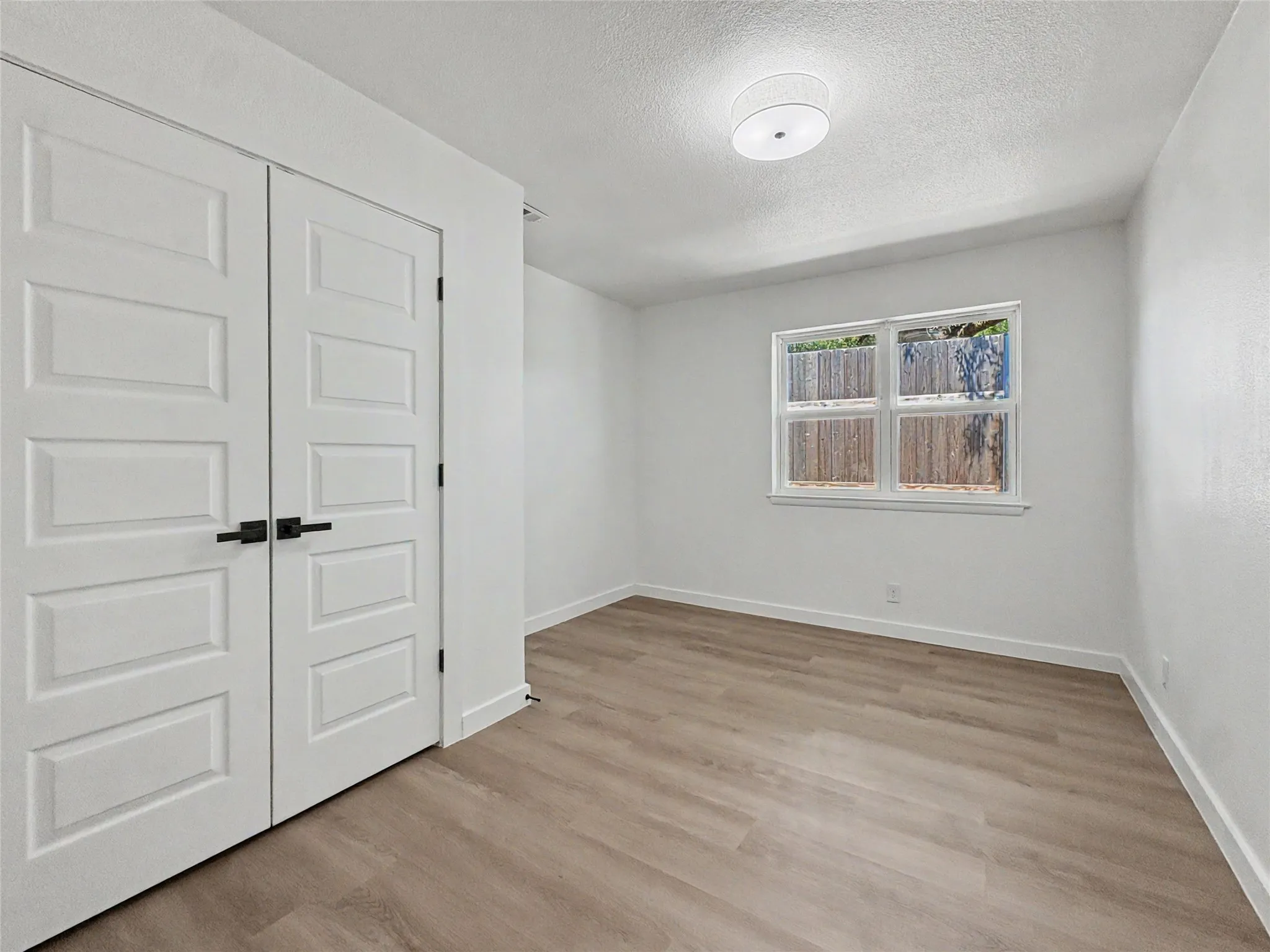 Single Family Residence For Sale in Tarrant County , 5144 Jennings Drive, North Richland Hills, Texas 76180, 4 Bedroom, 2 Bathroom, 2 Garage spaces, 2,052 Sqft, built in 1963, mls#21373942, Real Estate Agent in North Richland Hills, Homes For Sale in Tarrant county, Homes For Sale in North Richland Hills, Realtor in North Richland Hills Texas, Real Estate Brokerage Independent Realty Texas, Luminita Cordes Realtor