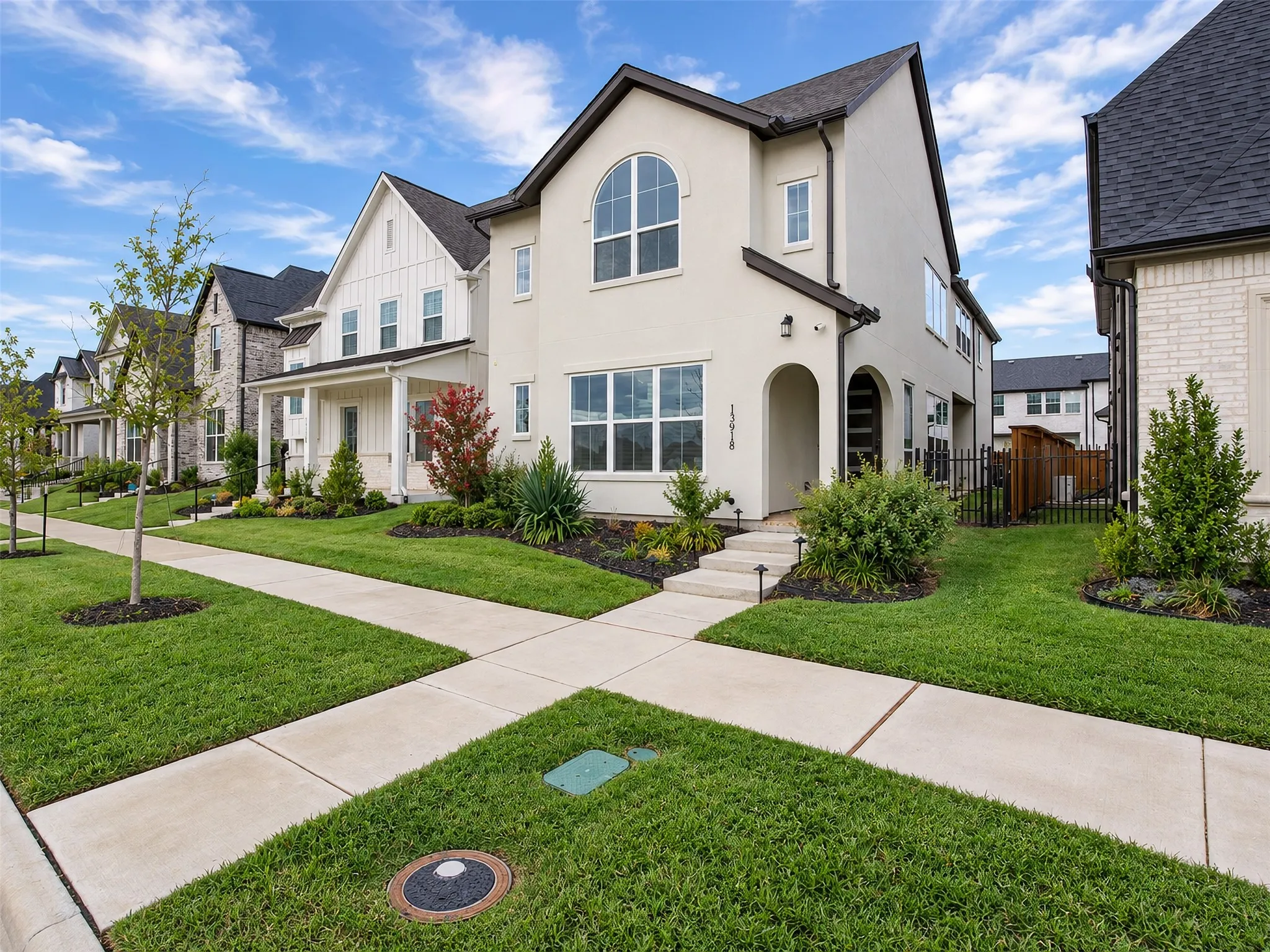 Single Family Residence For Rent in Denton County , 13918 Bohannon Drive, Frisco, Texas 75033, 4 Bedroom, 4 Bathroom, 2 Garage spaces, 2,550 Sqft, built in 2024, mls#21374284, Real Estate Agent in Frisco, Homes For Rent in Denton county, Homes For Rent in Frisco, Realtor in Frisco Texas, Real Estate Brokerage Independent Realty Texas, Luminita Cordes Realtor