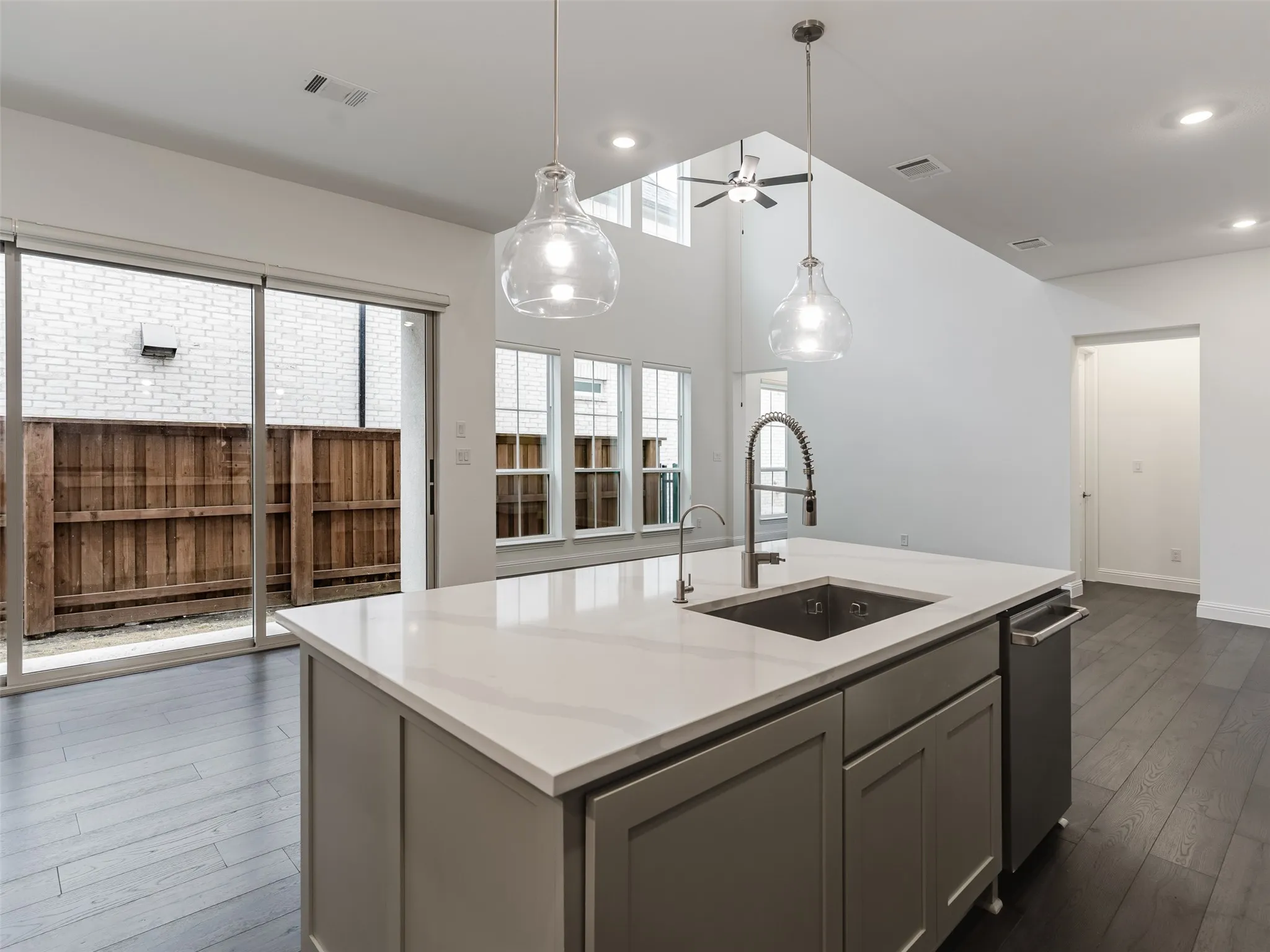 Single Family Residence For Rent in Denton County , 13918 Bohannon Drive, Frisco, Texas 75033, 4 Bedroom, 4 Bathroom, 2 Garage spaces, 2,550 Sqft, built in 2024, mls#21374284, Real Estate Agent in Frisco, Homes For Rent in Denton county, Homes For Rent in Frisco, Realtor in Frisco Texas, Real Estate Brokerage Independent Realty Texas, Luminita Cordes Realtor