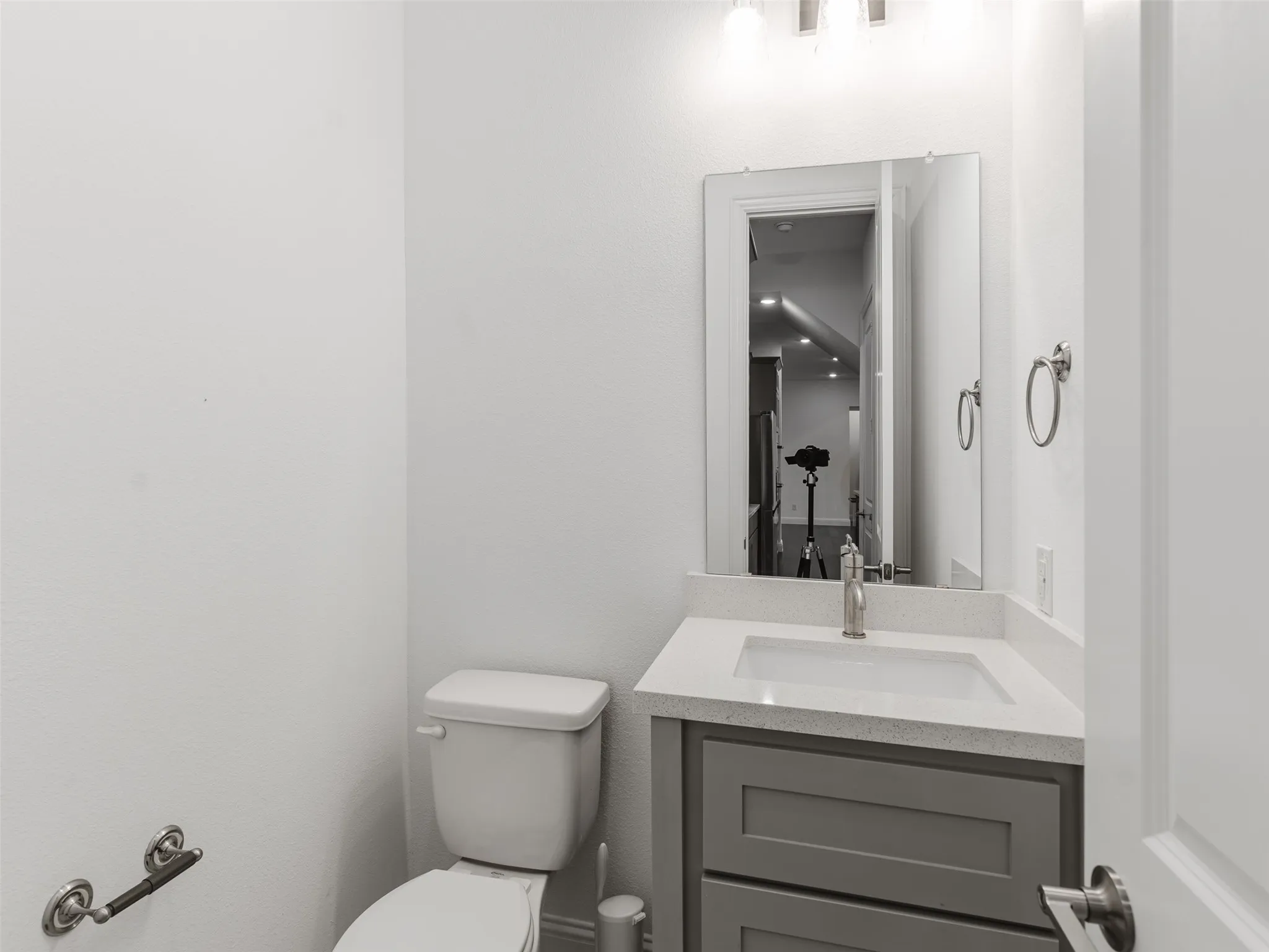 Single Family Residence For Rent in Denton County , 13918 Bohannon Drive, Frisco, Texas 75033, 4 Bedroom, 4 Bathroom, 2 Garage spaces, 2,550 Sqft, built in 2024, mls#21374284, Real Estate Agent in Frisco, Homes For Rent in Denton county, Homes For Rent in Frisco, Realtor in Frisco Texas, Real Estate Brokerage Independent Realty Texas, Luminita Cordes Realtor