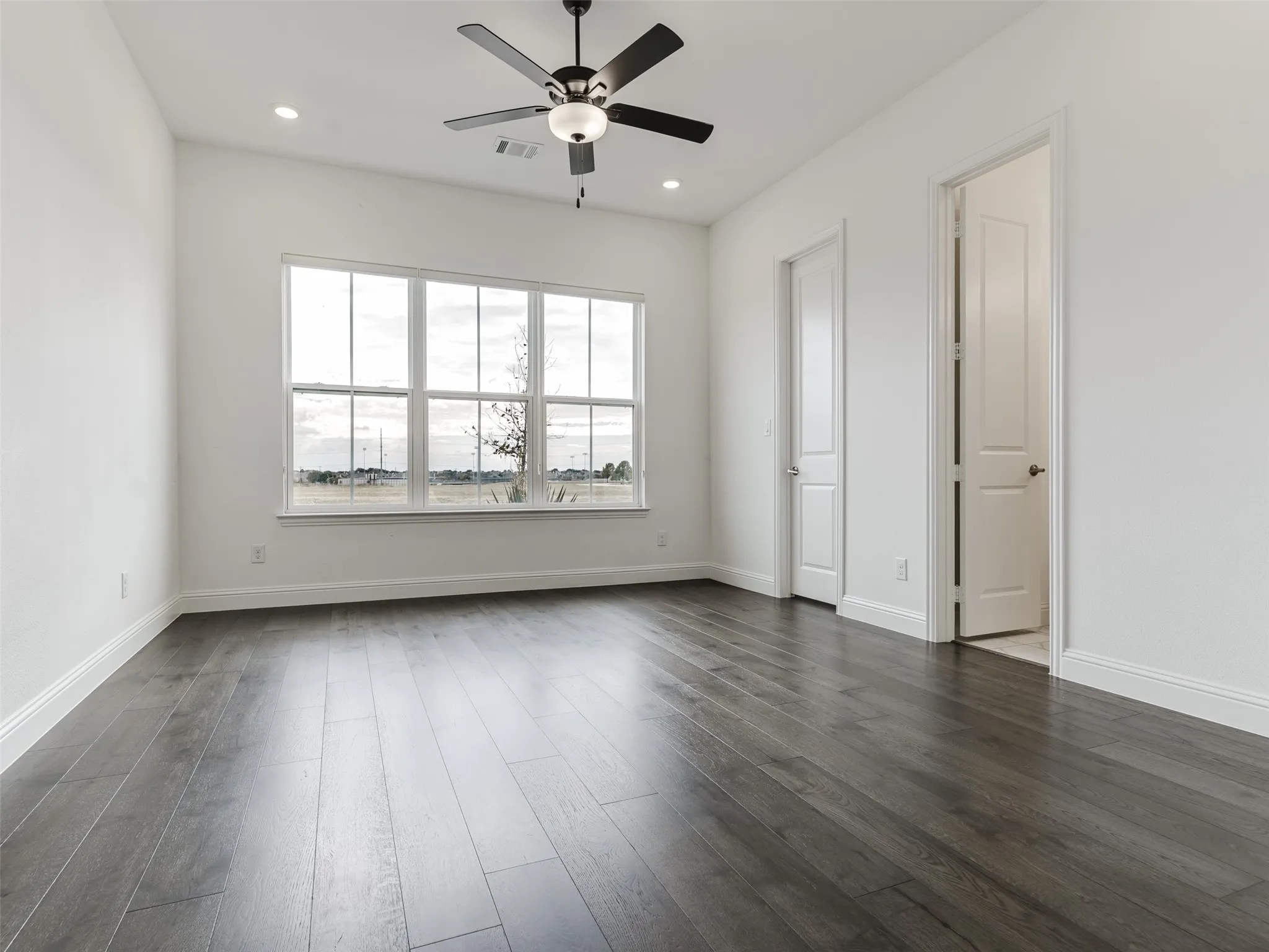 Single Family Residence For Rent in Denton County , 13918 Bohannon Drive, Frisco, Texas 75033, 4 Bedroom, 4 Bathroom, 2 Garage spaces, 2,550 Sqft, built in 2024, mls#21374284, Real Estate Agent in Frisco, Homes For Rent in Denton county, Homes For Rent in Frisco, Realtor in Frisco Texas, Real Estate Brokerage Independent Realty Texas, Luminita Cordes Realtor