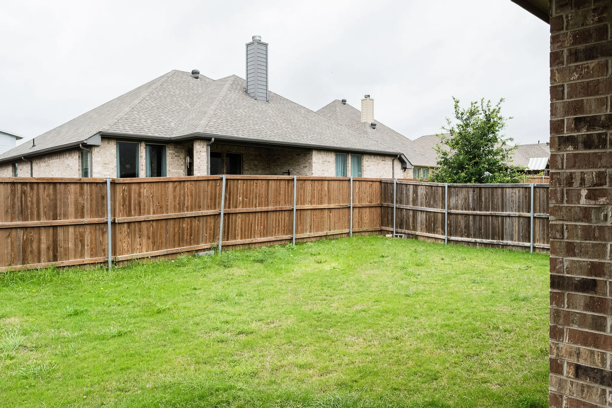 Single Family Residence For Sale in Tarrant County , 6325 Longhorn Herd Lane, Fort Worth, Texas 76123, 4 Bedroom, 3 Bathroom, 2 Garage spaces, 2,853 Sqft, built in 2019, mls#21372342, Real Estate Agent in Fort Worth, Homes For Sale in Tarrant county, Homes For Sale in Fort Worth, Realtor in Fort Worth Texas, Real Estate Brokerage Independent Realty Texas, Luminita Cordes Realtor