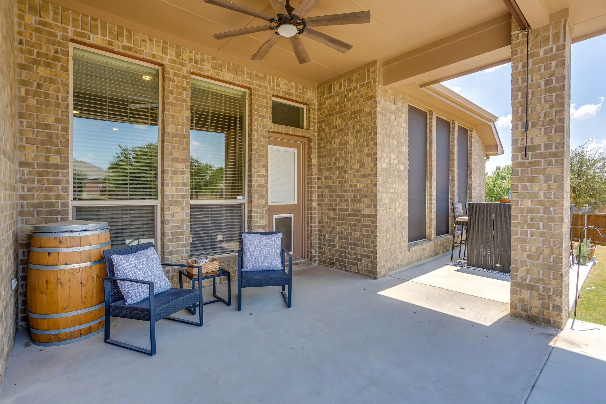 Single Family Residence For Sale in Parker County , 1609 Serenity Lane, Weatherford, Texas 76087, 4 Bedroom, 2 Bathroom, 2 Garage spaces, 2,436 Sqft, built in 2012, mls#21373902, Real Estate Agent in Weatherford, Homes For Sale in Parker county, Homes For Sale in Weatherford, Realtor in Weatherford Texas, Real Estate Brokerage Independent Realty Texas, Luminita Cordes Realtor