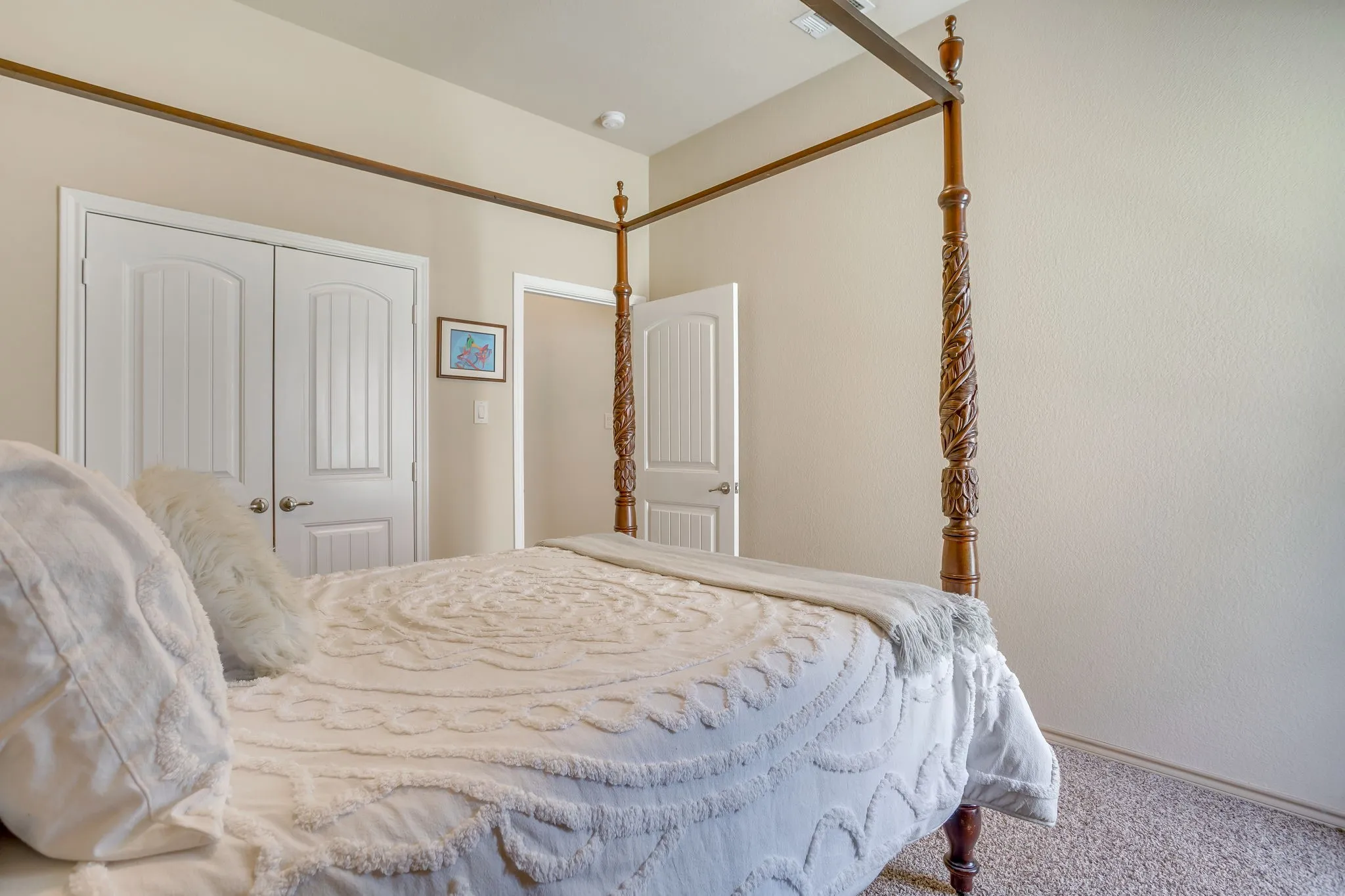 Single Family Residence For Sale in Parker County , 1609 Serenity Lane, Weatherford, Texas 76087, 4 Bedroom, 2 Bathroom, 2 Garage spaces, 2,436 Sqft, built in 2012, mls#21373902, Real Estate Agent in Weatherford, Homes For Sale in Parker county, Homes For Sale in Weatherford, Realtor in Weatherford Texas, Real Estate Brokerage Independent Realty Texas, Luminita Cordes Realtor