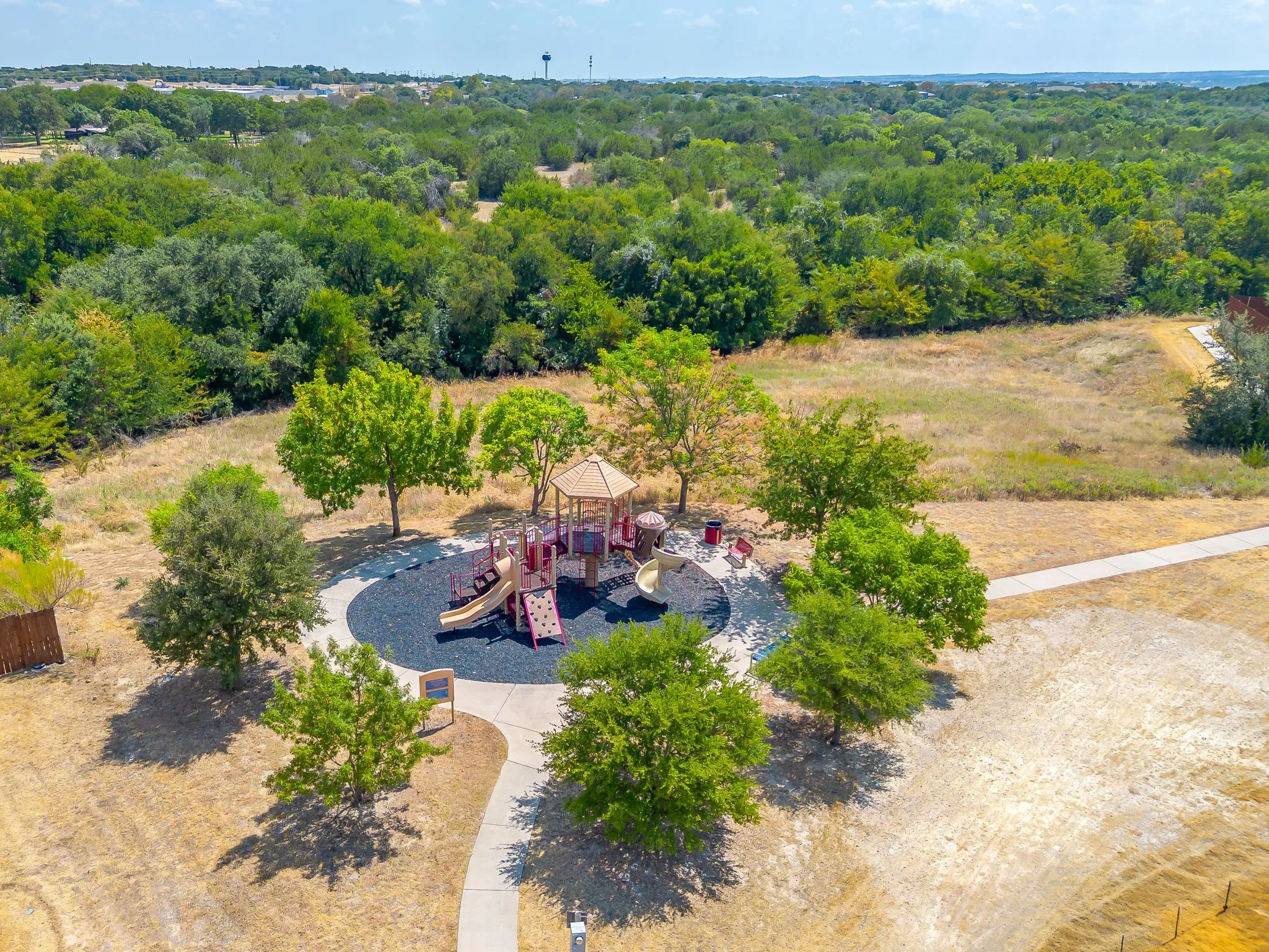 Single Family Residence For Sale in Parker County , 1609 Serenity Lane, Weatherford, Texas 76087, 4 Bedroom, 2 Bathroom, 2 Garage spaces, 2,436 Sqft, built in 2012, mls#21373902, Real Estate Agent in Weatherford, Homes For Sale in Parker county, Homes For Sale in Weatherford, Realtor in Weatherford Texas, Real Estate Brokerage Independent Realty Texas, Luminita Cordes Realtor