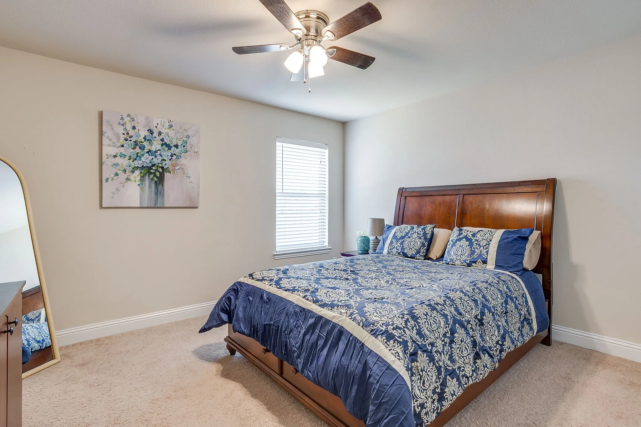 Upstairs Bedroom 4