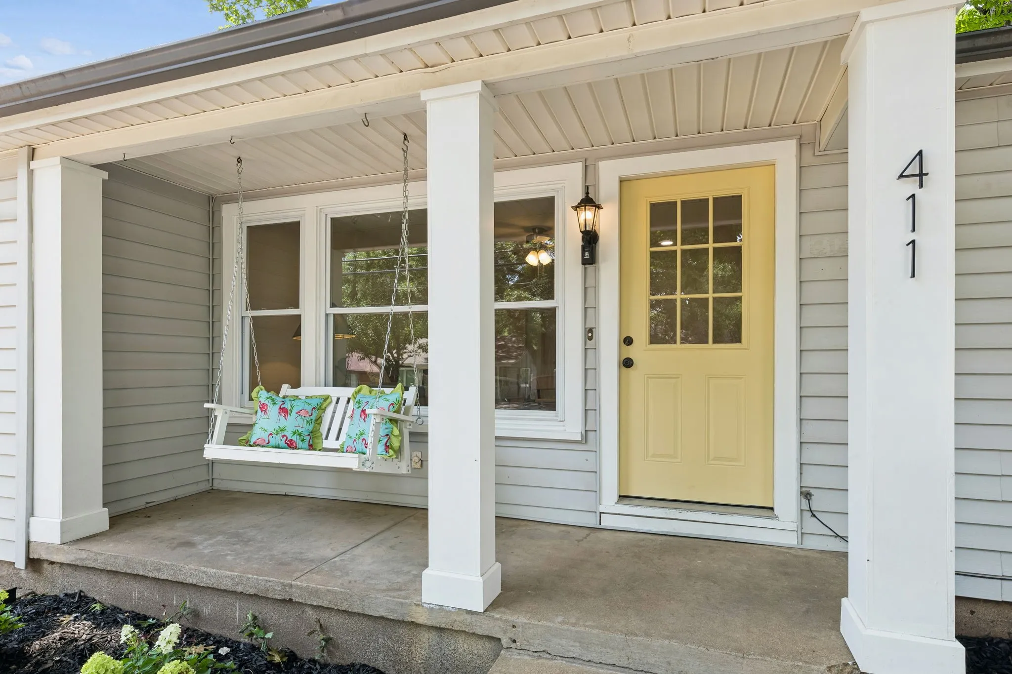 Single Family Residence For Rent in Grayson County , 411 W Taylor Street, Sherman, Texas 75092, 3 Bedroom, 2 Bathroom, 1 Garage spaces, 1,300 Sqft, built in 1952, mls#21369350, Real Estate Agent in Sherman, Homes For Rent in Grayson county, Homes For Rent in Sherman, Realtor in Sherman Texas, Real Estate Brokerage Independent Realty Texas, Luminita Cordes Realtor