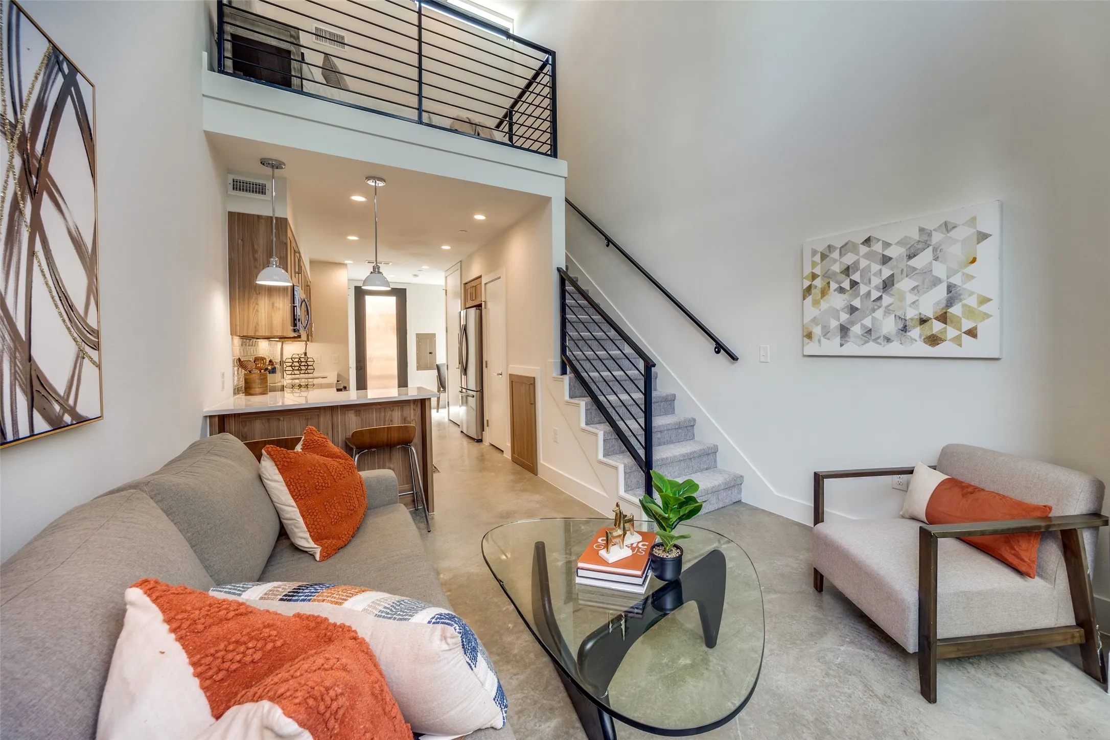 Townhouse For Rent in Dallas County , 4918 Bryan Street 102, Dallas, Texas 75206, 1 Bedroom, 1 Bathroom, Garage spaces, 600 Sqft, built in 2026, mls#21374371, Real Estate Agent in Dallas, Homes For Rent in Dallas county, Homes For Rent in Dallas, Realtor in Dallas Texas, Real Estate Brokerage Independent Realty Texas, Luminita Cordes Realtor