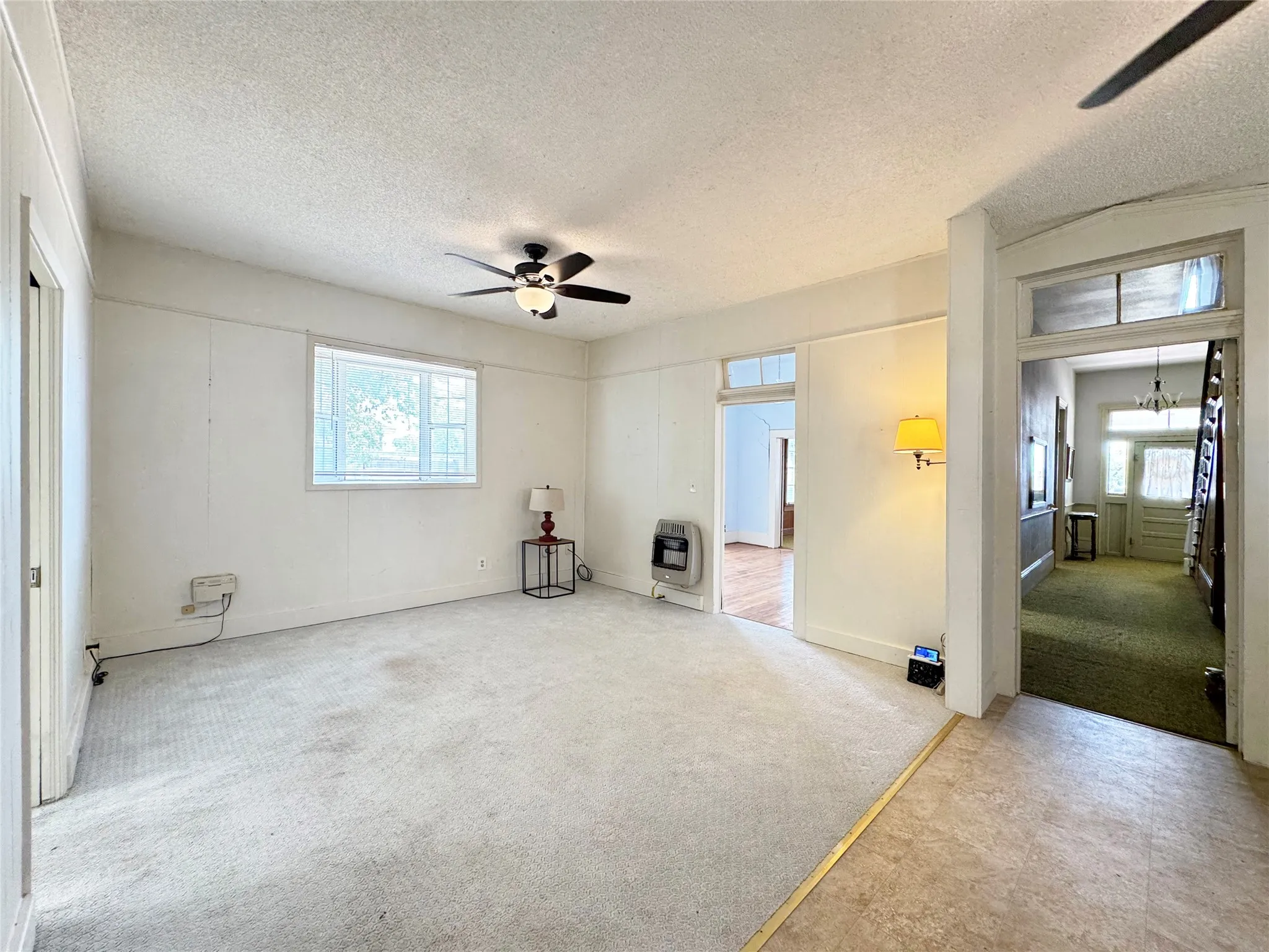 Single Family Residence For Sale in Coleman County , 702 Avenue B, Santa Anna, Texas 76878, 5 Bedroom, 2 Bathroom, Garage spaces, 2,830 Sqft, built in 1885, mls#21373954, Real Estate Agent in Santa Anna, Homes For Sale in Coleman county, Homes For Sale in Santa Anna, Realtor in Santa Anna Texas, Real Estate Brokerage Independent Realty Texas, Luminita Cordes Realtor