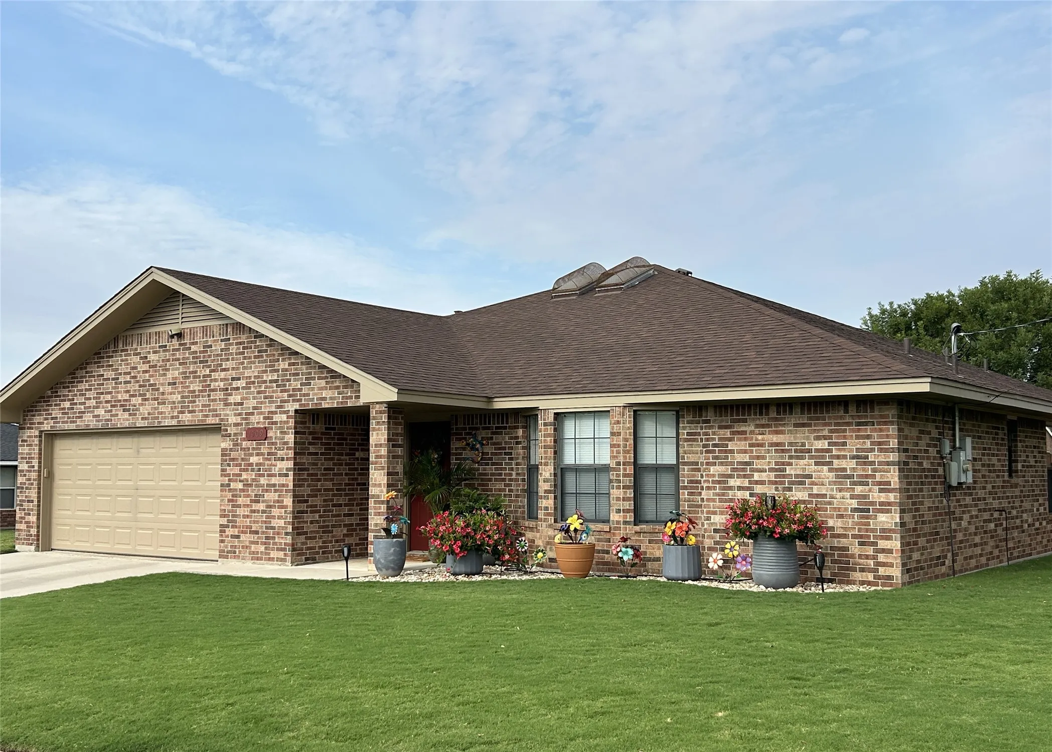 Single Family Residence For Sale in Mills County , 1509 Freedom Street, Goldthwaite, Texas 76844, 3 Bedroom, 2 Bathroom, 2 Garage spaces, 2,074 Sqft, built in 2003, mls#21373370, Real Estate Agent in Goldthwaite, Homes For Sale in Mills county, Homes For Sale in Goldthwaite, Realtor in Goldthwaite Texas, Real Estate Brokerage Independent Realty Texas, Luminita Cordes Realtor
