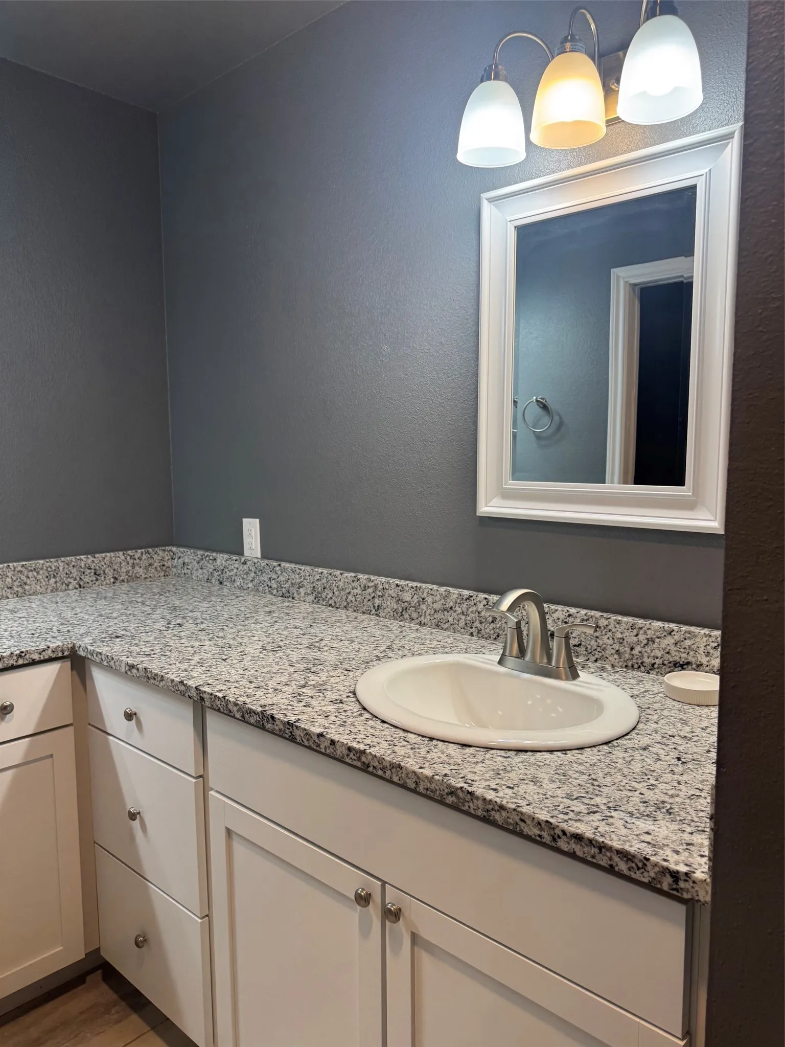 Single Family Residence For Rent in Hood County , 2923 River Ridge Court, Granbury, Texas 76048, 3 Bedroom, 2 Bathroom, 2 Garage spaces, 1,364 Sqft, built in 2020, mls#21374385, Real Estate Agent in Granbury, Homes For Rent in Hood county, Homes For Rent in Granbury, Realtor in Granbury Texas, Real Estate Brokerage Independent Realty Texas, Luminita Cordes Realtor
